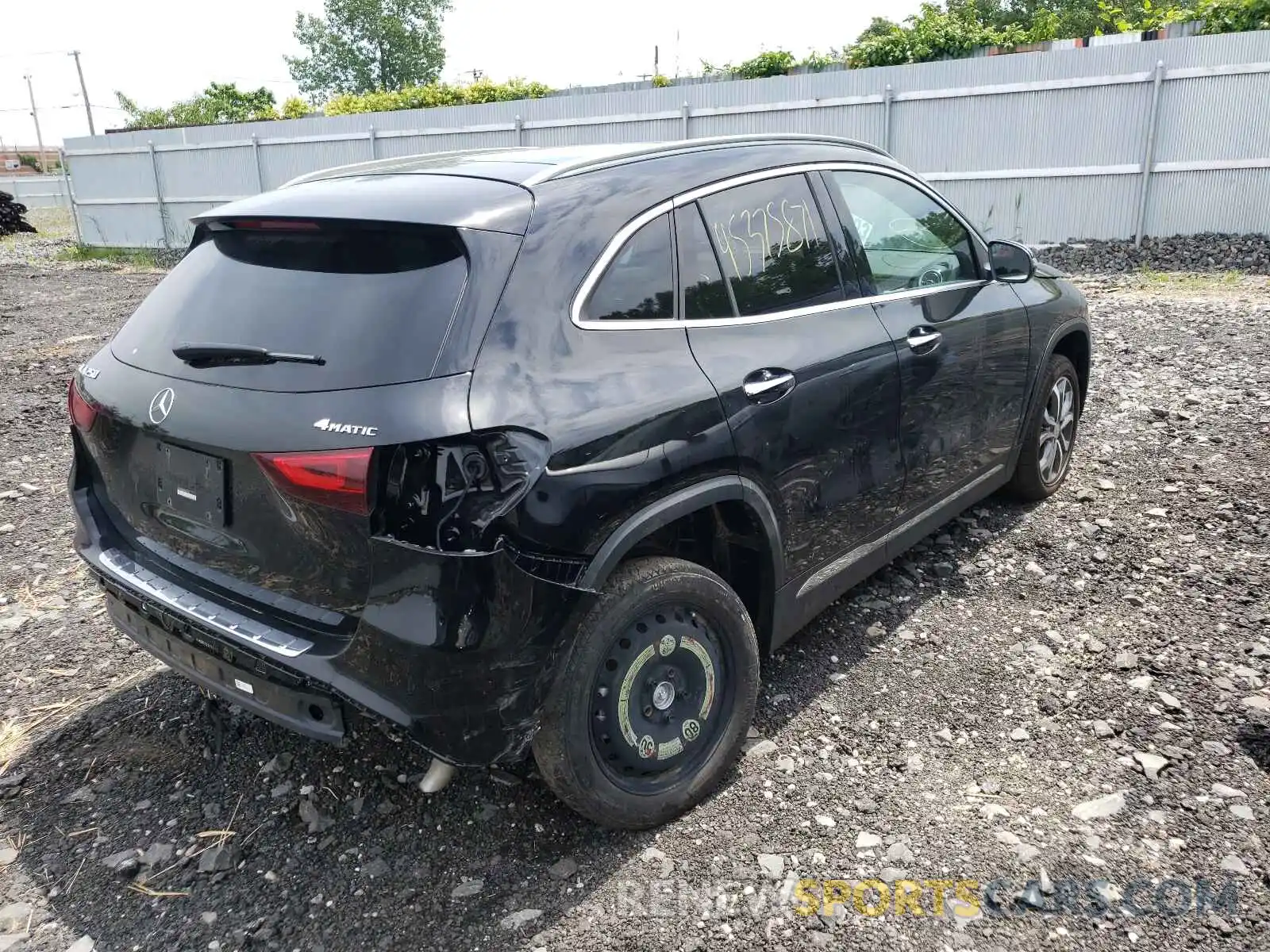 4 Photograph of a damaged car W1N4N4HB8MJ165951 MERCEDES-BENZ GLA-CLASS 2021