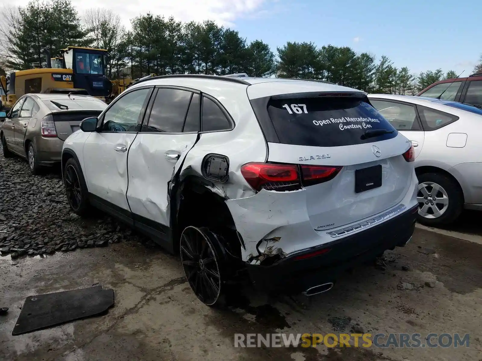 3 Photograph of a damaged car W1N4N4HB8MJ185133 MERCEDES-BENZ GLA-CLASS 2021