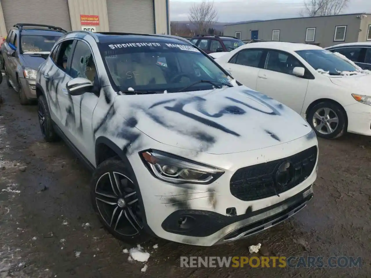 1 Photograph of a damaged car W1N4N4HB8MJ187223 MERCEDES-BENZ GLA-CLASS 2021