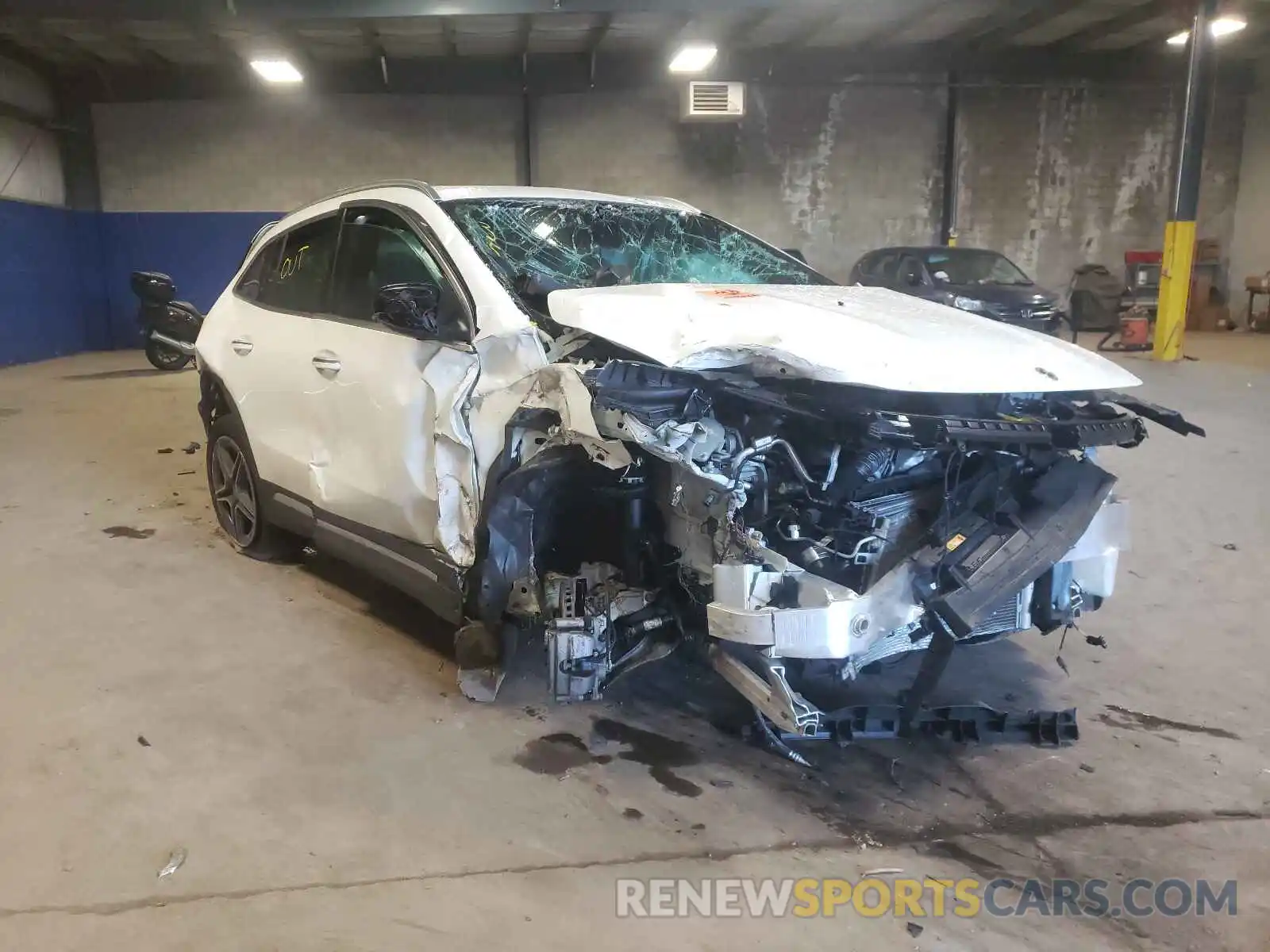 1 Photograph of a damaged car W1N4N4HB8MJ206059 MERCEDES-BENZ GLA-CLASS 2021