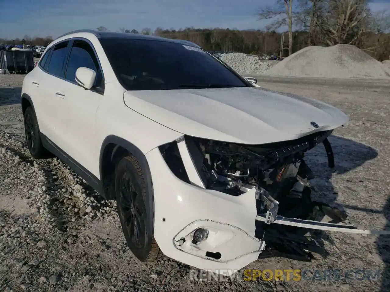 1 Photograph of a damaged car W1N4N4HBXMJ164476 MERCEDES-BENZ GLA-CLASS 2021