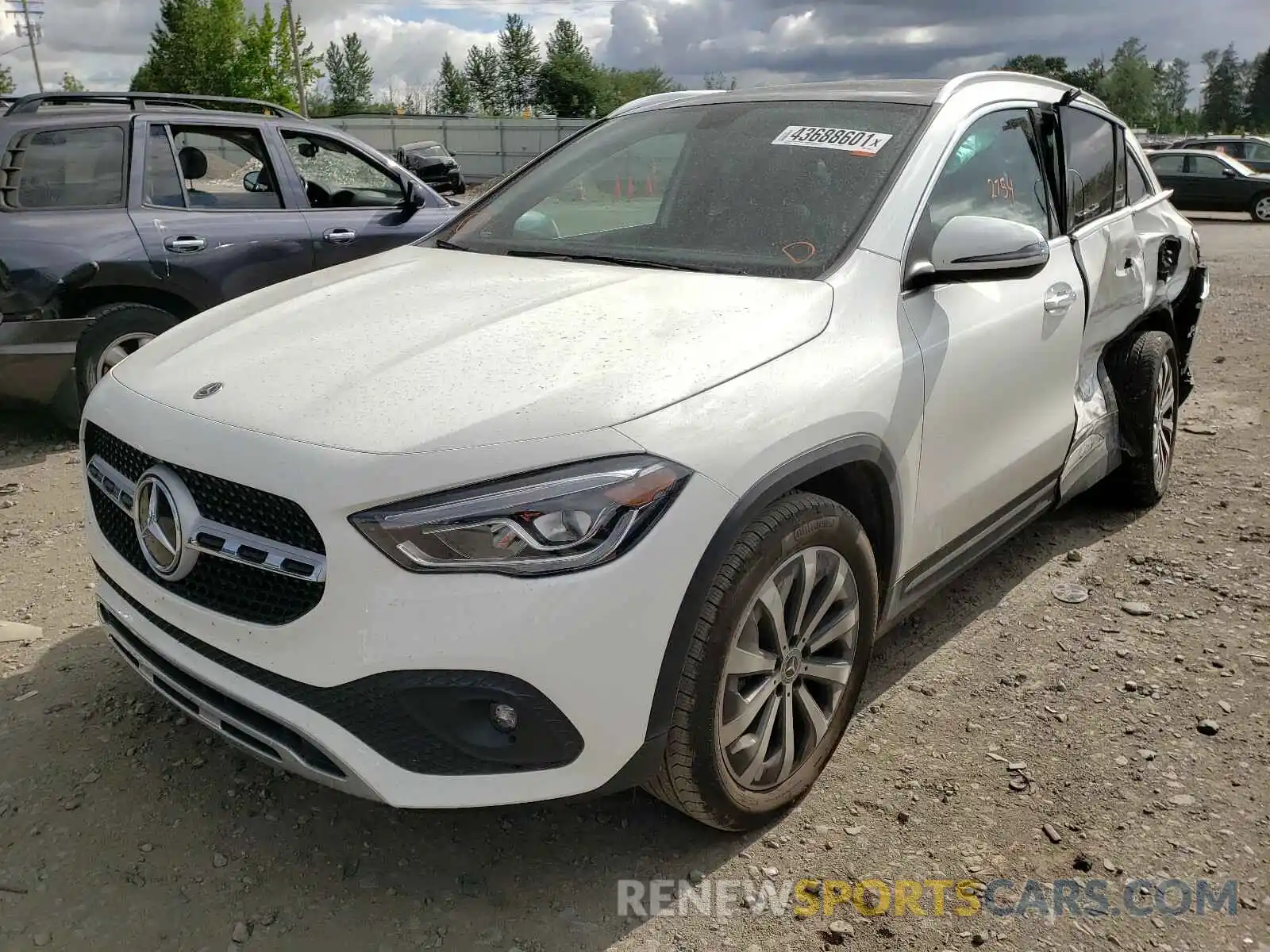 2 Photograph of a damaged car W1N4N4HBXMJ252590 MERCEDES-BENZ GLA-CLASS 2021