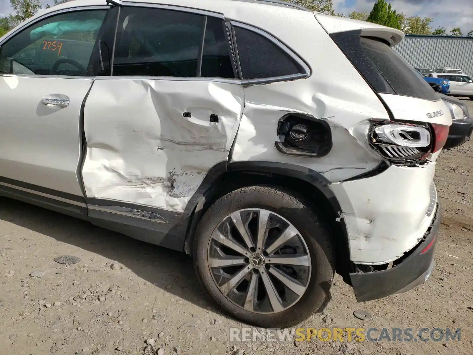 9 Photograph of a damaged car W1N4N4HBXMJ252590 MERCEDES-BENZ GLA-CLASS 2021