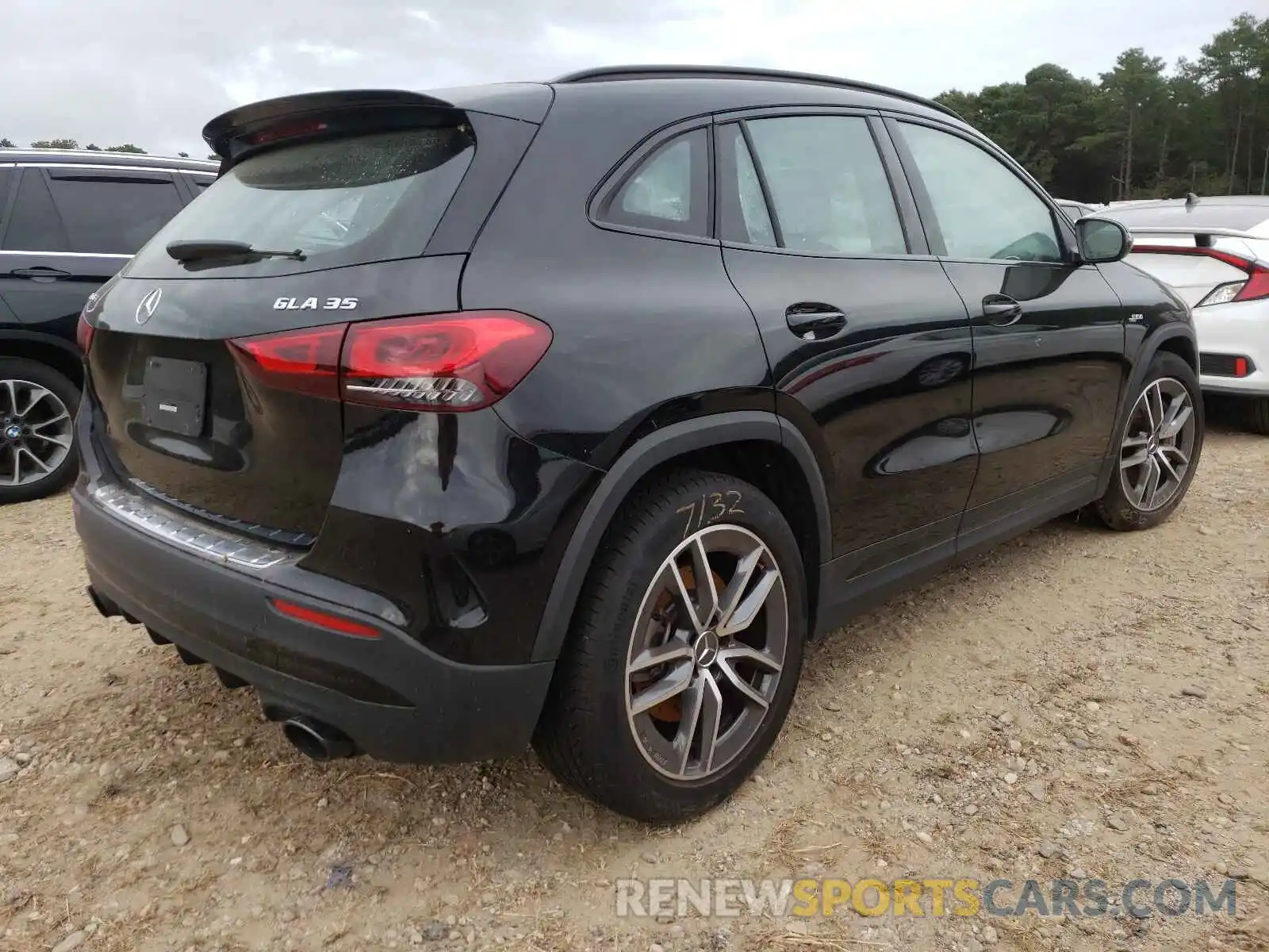 4 Photograph of a damaged car W1N4N5BB1MJ211635 MERCEDES-BENZ GLA-CLASS 2021