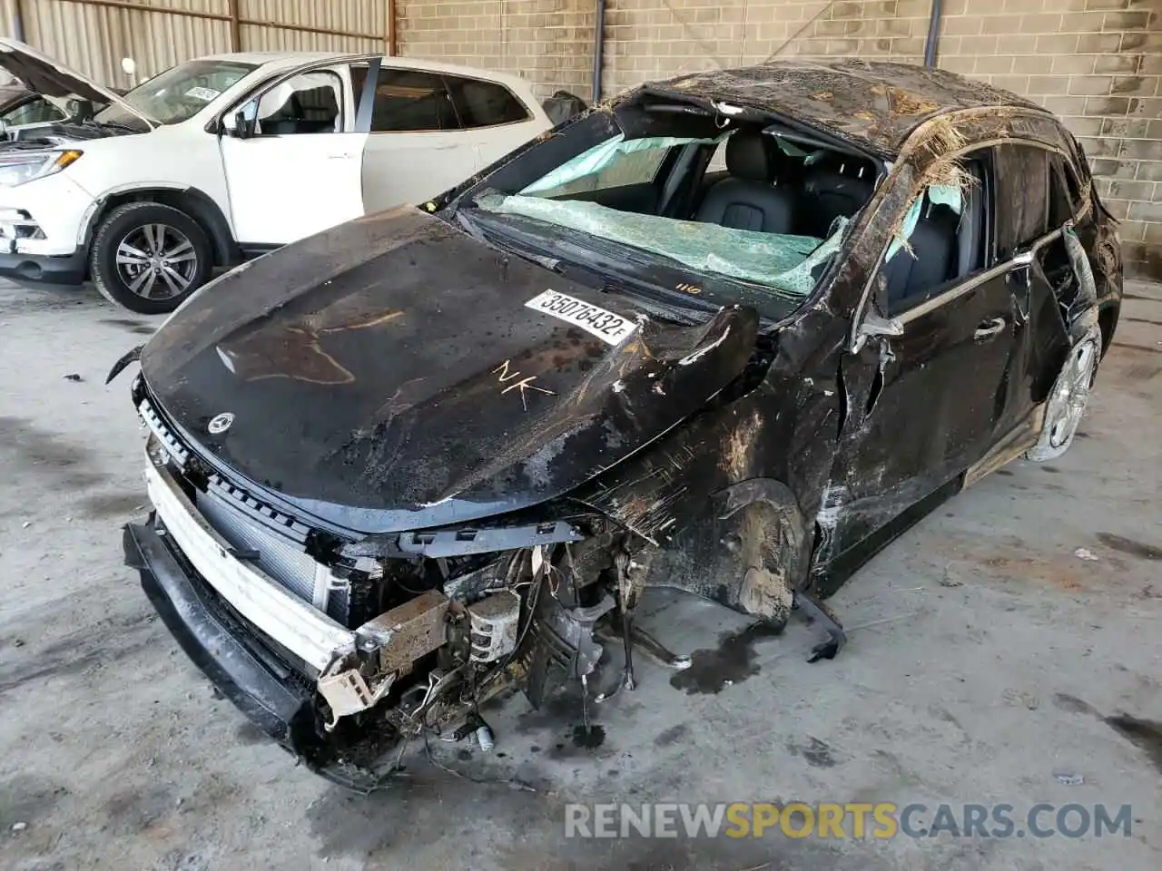 2 Photograph of a damaged car W1N4N4GB6NJ324128 MERCEDES-BENZ GLA-CLASS 2022