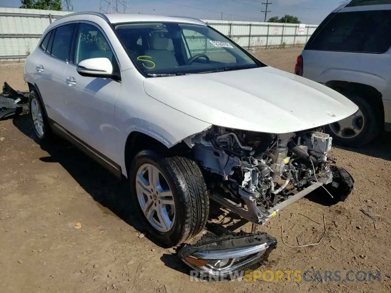 1 Photograph of a damaged car W1N4N4HB2NJ324934 MERCEDES-BENZ GLA-CLASS 2022