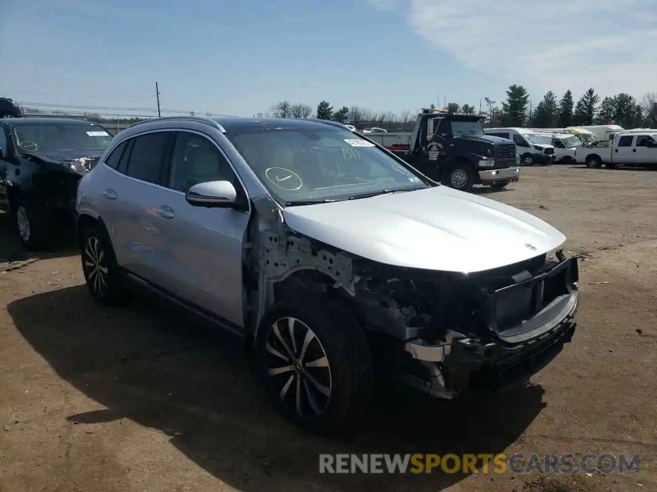 1 Photograph of a damaged car W1N4N4HBXNJ316600 MERCEDES-BENZ GLA-CLASS 2022