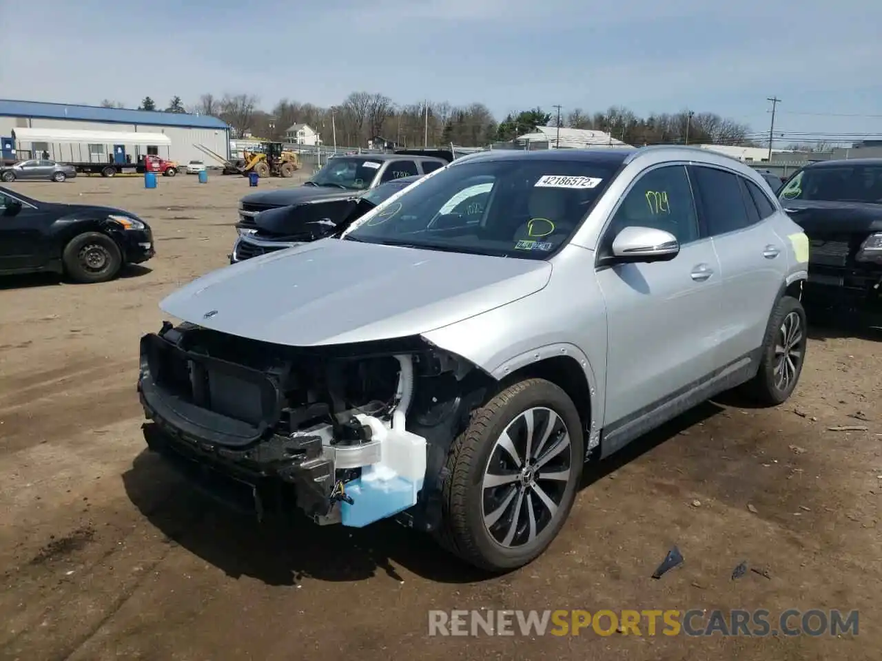 2 Photograph of a damaged car W1N4N4HBXNJ316600 MERCEDES-BENZ GLA-CLASS 2022