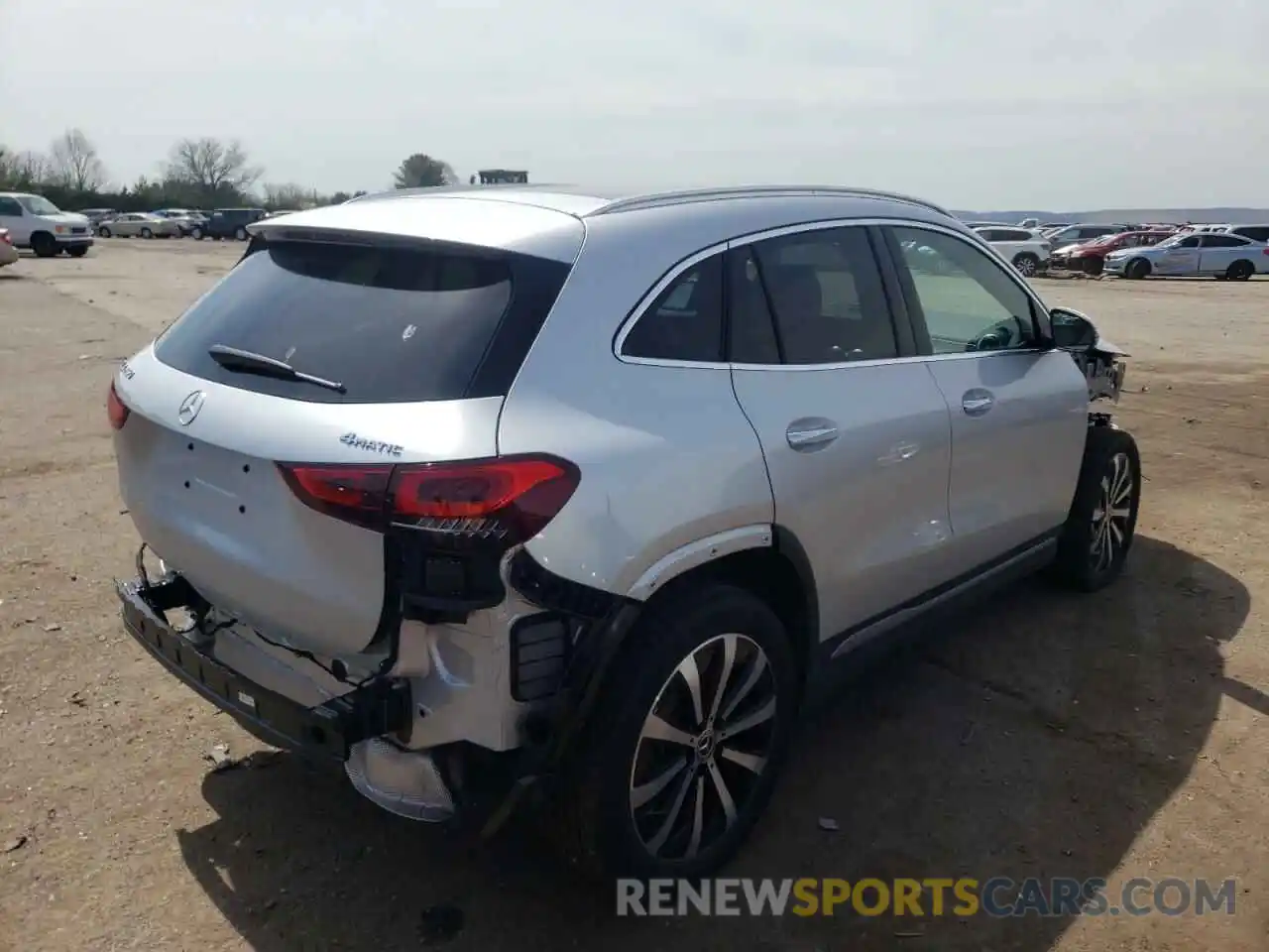 4 Photograph of a damaged car W1N4N4HBXNJ316600 MERCEDES-BENZ GLA-CLASS 2022