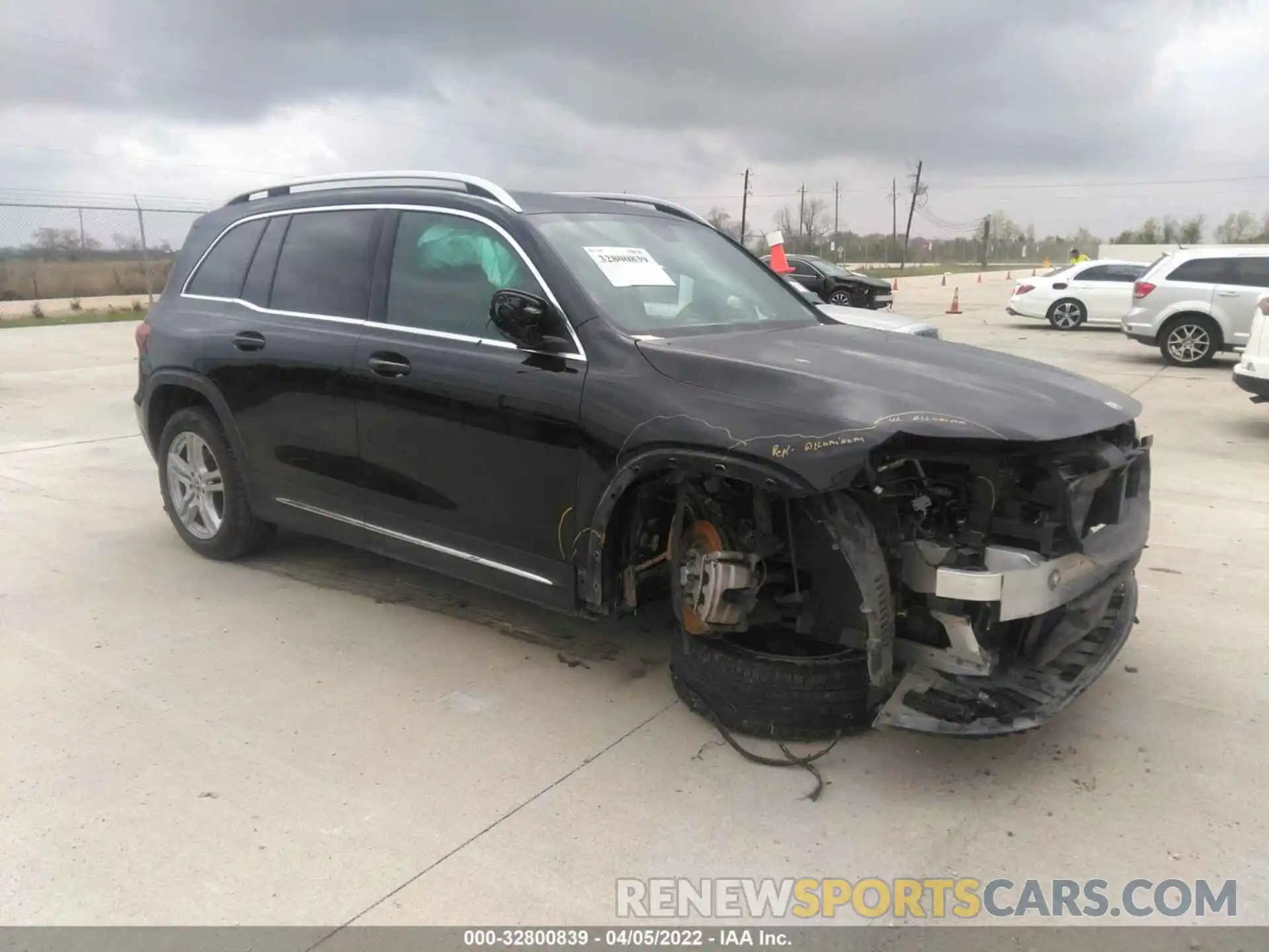 1 Photograph of a damaged car W1N4M4GB0LW022112 MERCEDES-BENZ GLB 2020