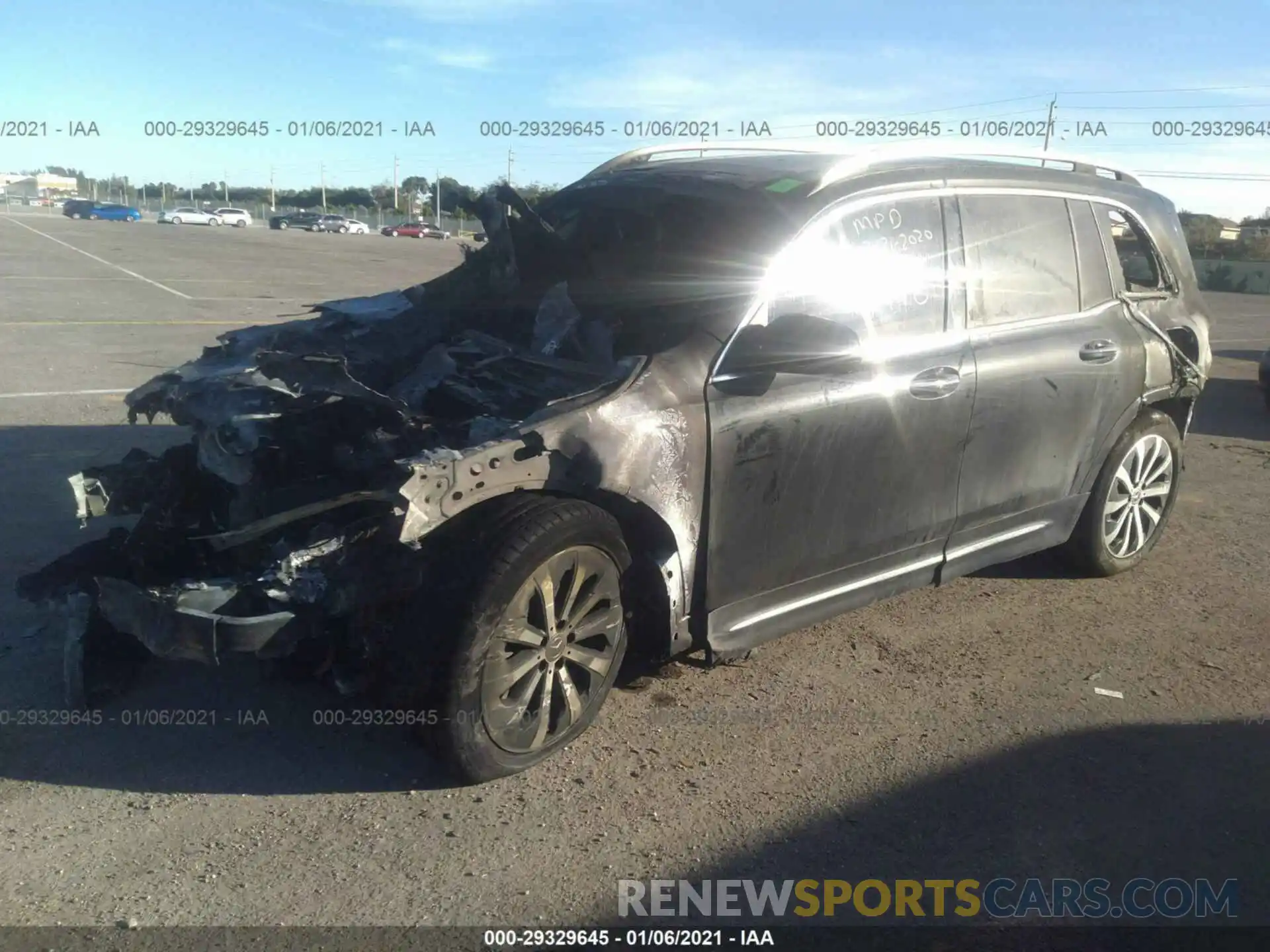 2 Photograph of a damaged car W1N4M4GB2LW034410 MERCEDES-BENZ GLB 2020