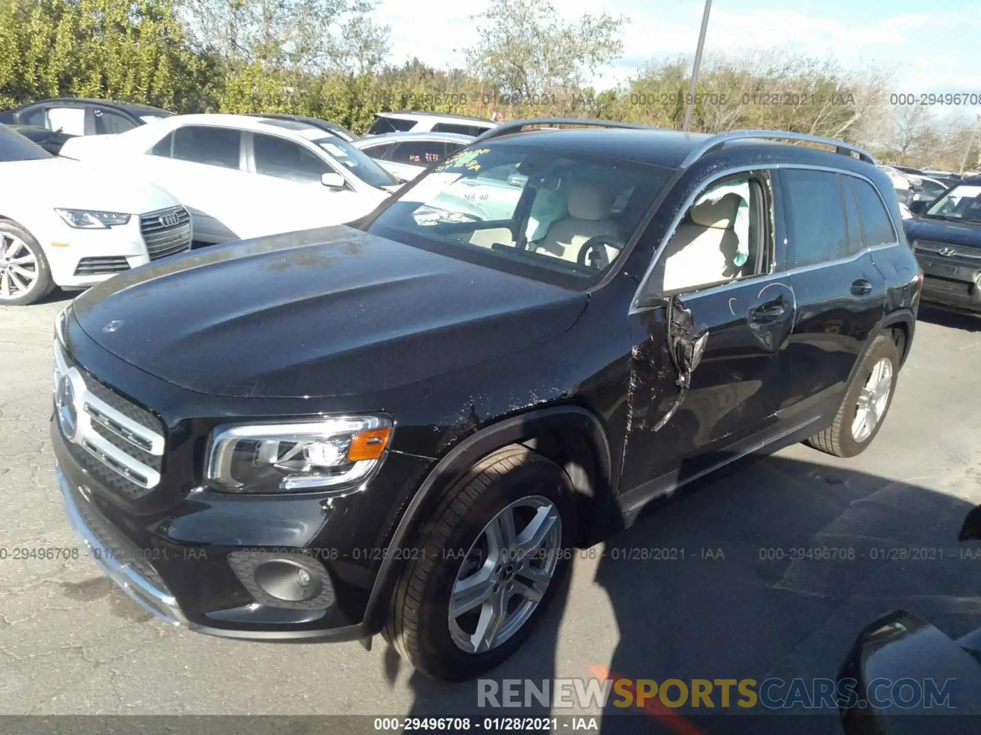 2 Photograph of a damaged car W1N4M4GB5LW019531 MERCEDES-BENZ GLB 2020