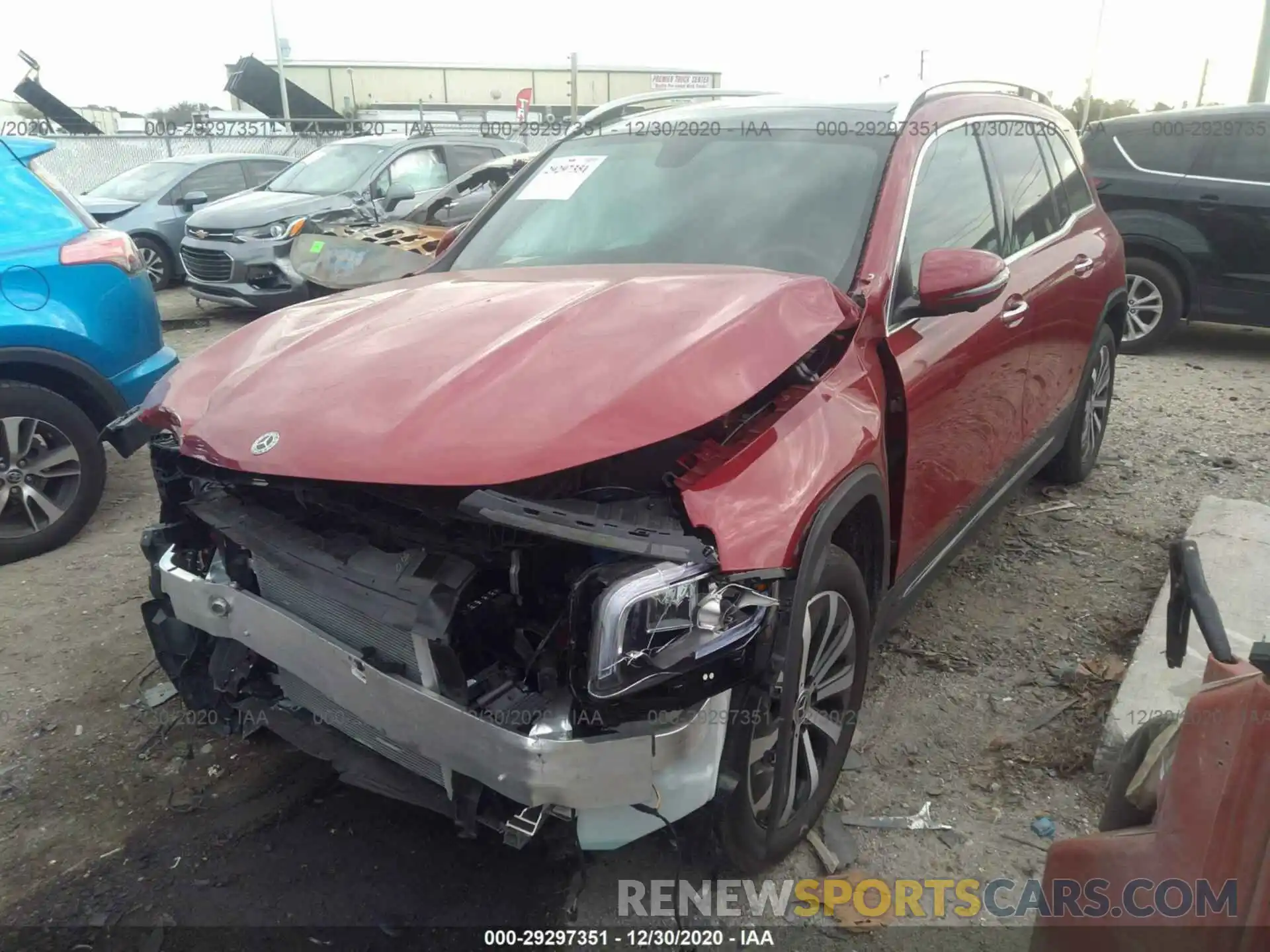 2 Photograph of a damaged car W1N4M4GB8LW057058 MERCEDES-BENZ GLB 2020