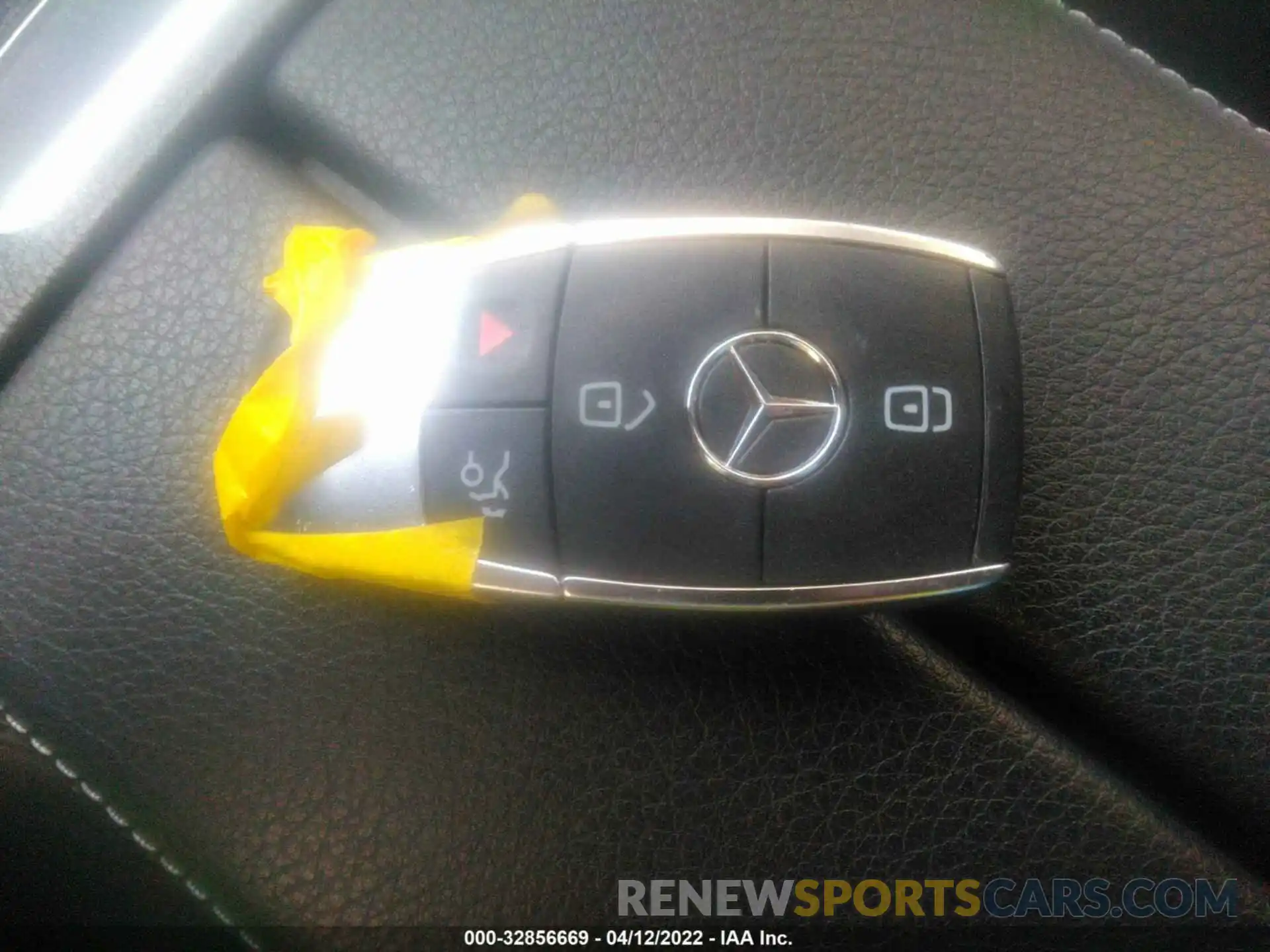 11 Фотография поврежденного автомобиля W1N4M4GB9LW032606 MERCEDES-BENZ GLB 2020