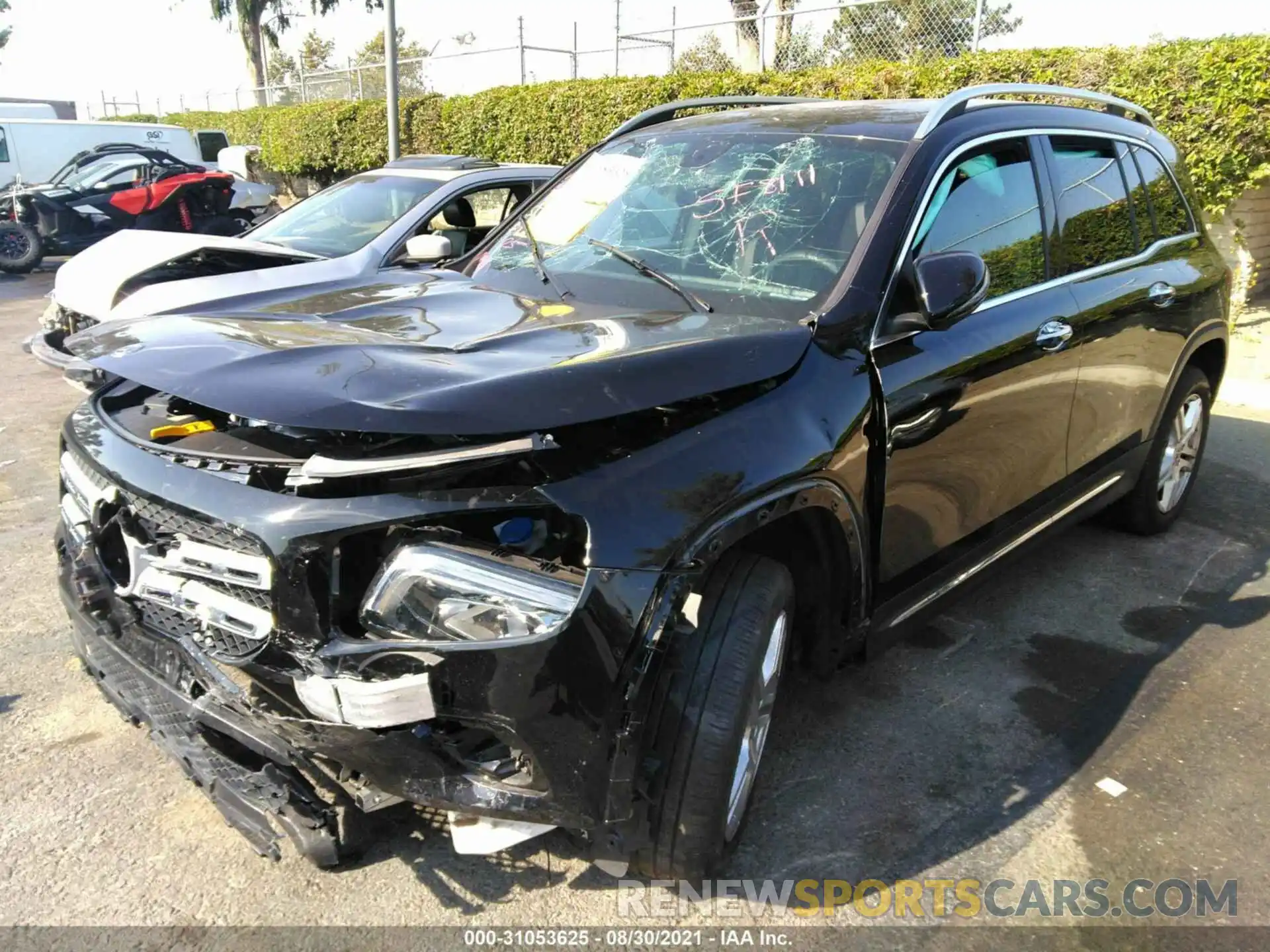 2 Photograph of a damaged car W1N4M4GB9LW042617 MERCEDES-BENZ GLB 2020