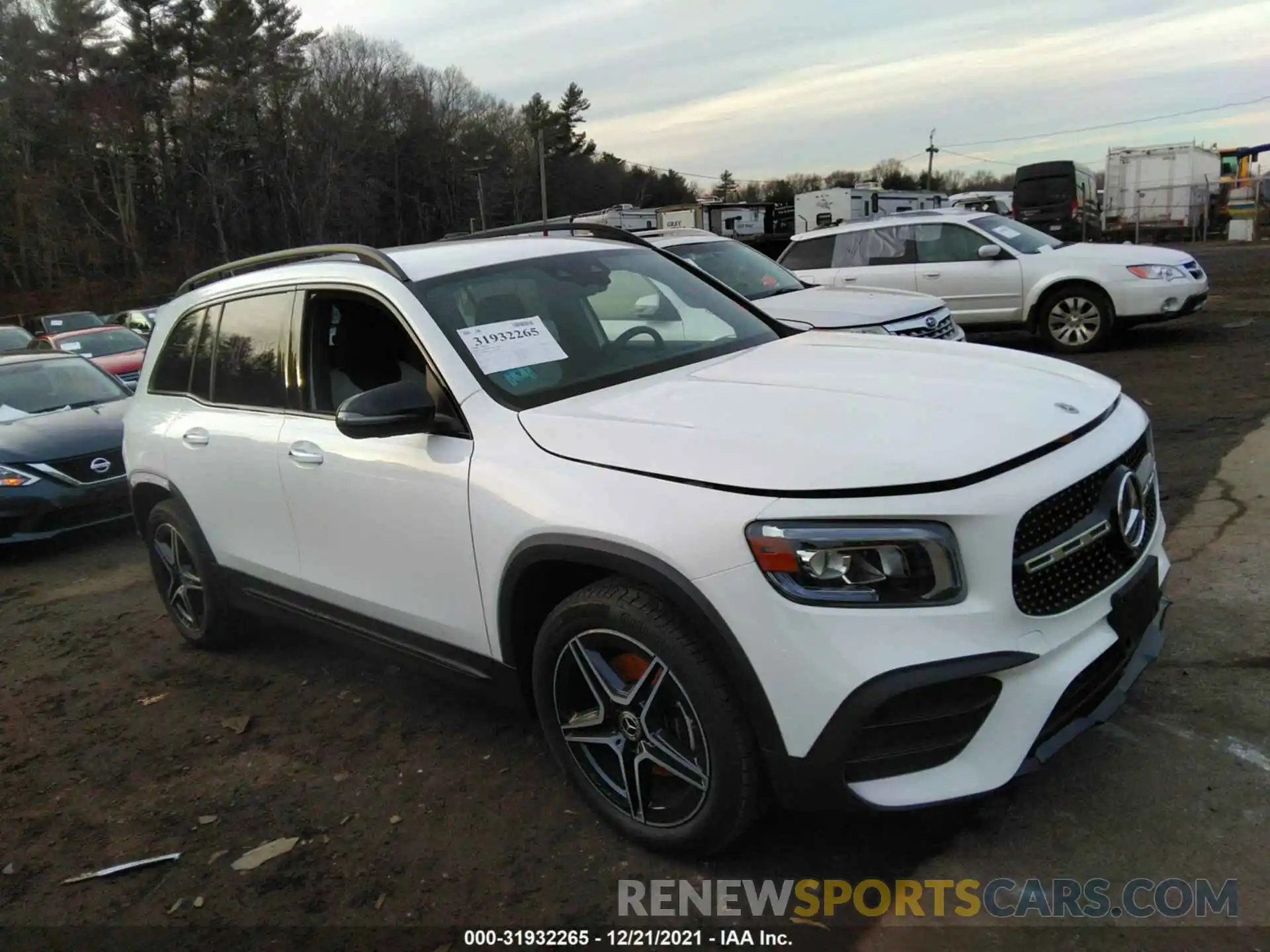 1 Photograph of a damaged car W1N4M4HB1LW045073 MERCEDES-BENZ GLB 2020