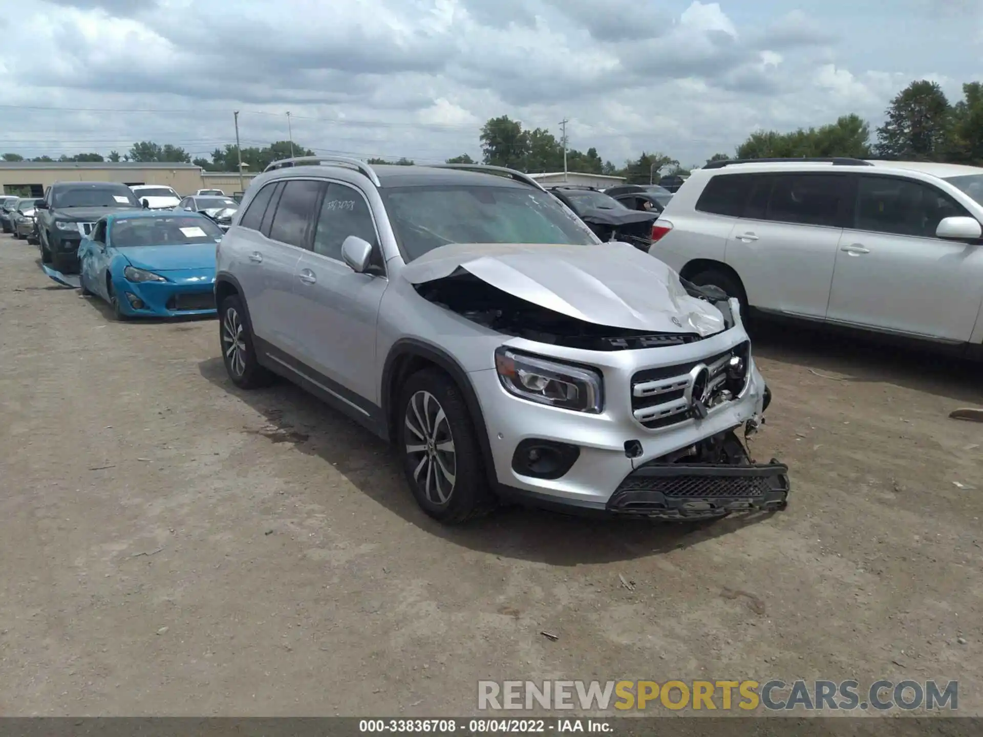 1 Photograph of a damaged car W1N4M4HB1LW046157 MERCEDES-BENZ GLB 2020