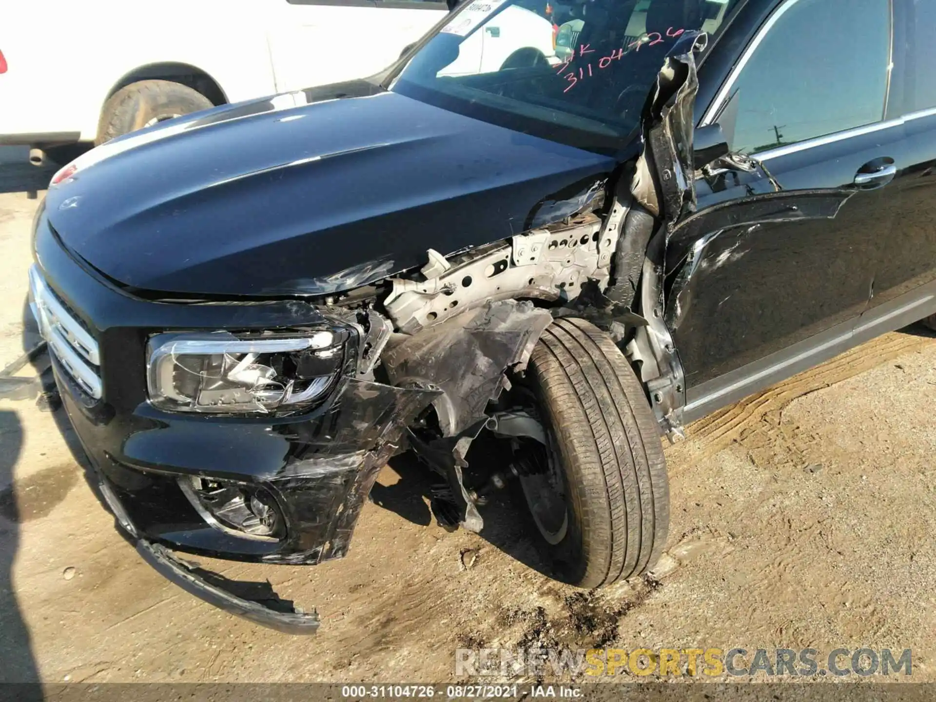 6 Photograph of a damaged car W1N4M4HB2LW035751 MERCEDES-BENZ GLB 2020