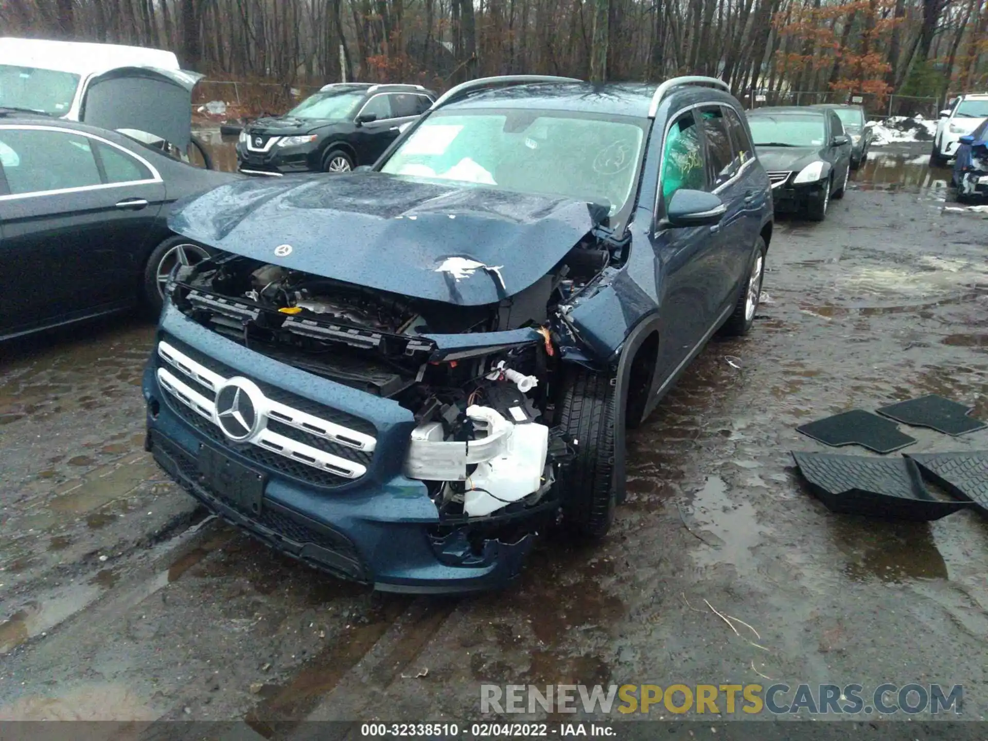 2 Photograph of a damaged car W1N4M4HB2LW048984 MERCEDES-BENZ GLB 2020