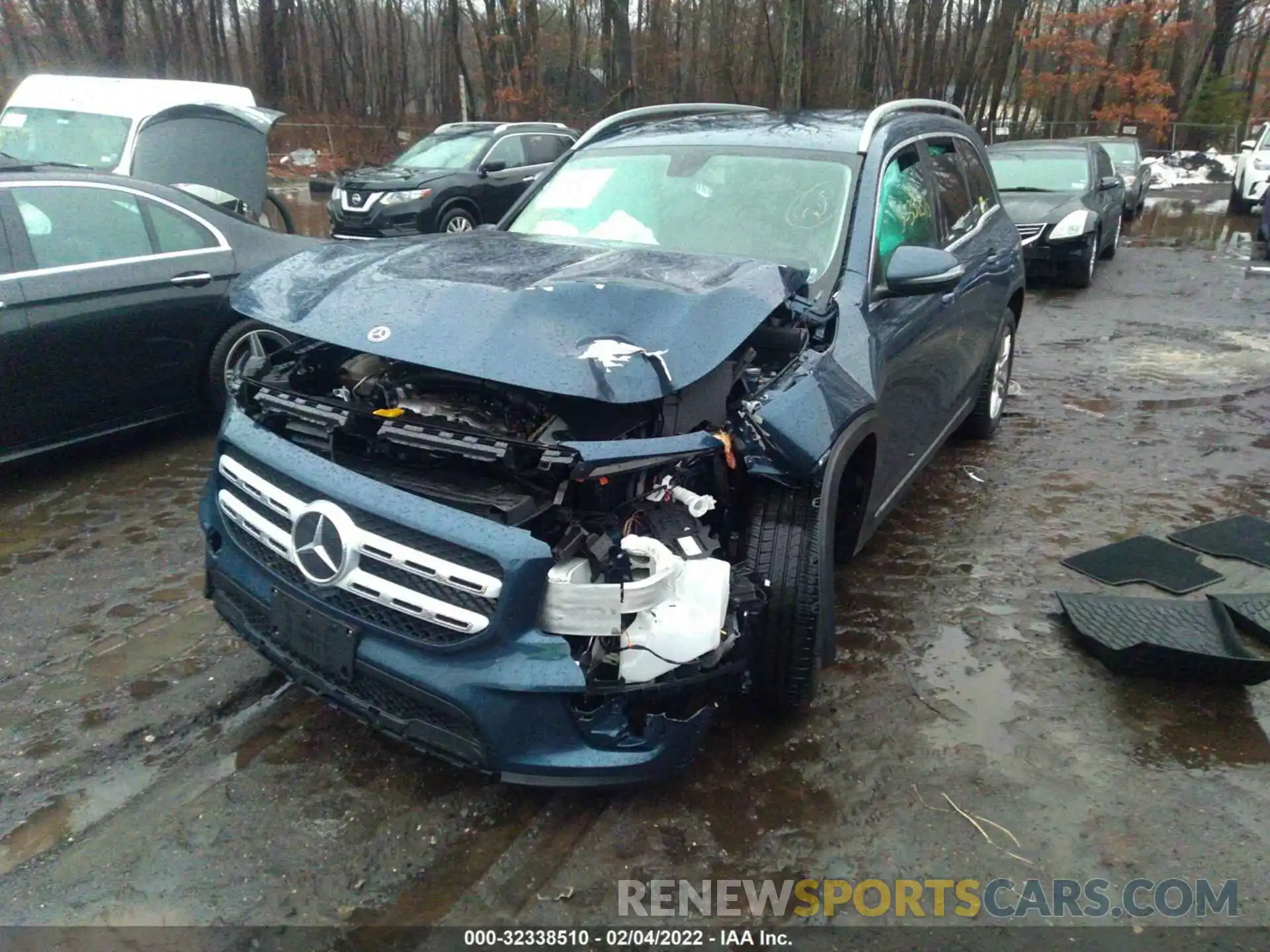 6 Photograph of a damaged car W1N4M4HB2LW048984 MERCEDES-BENZ GLB 2020