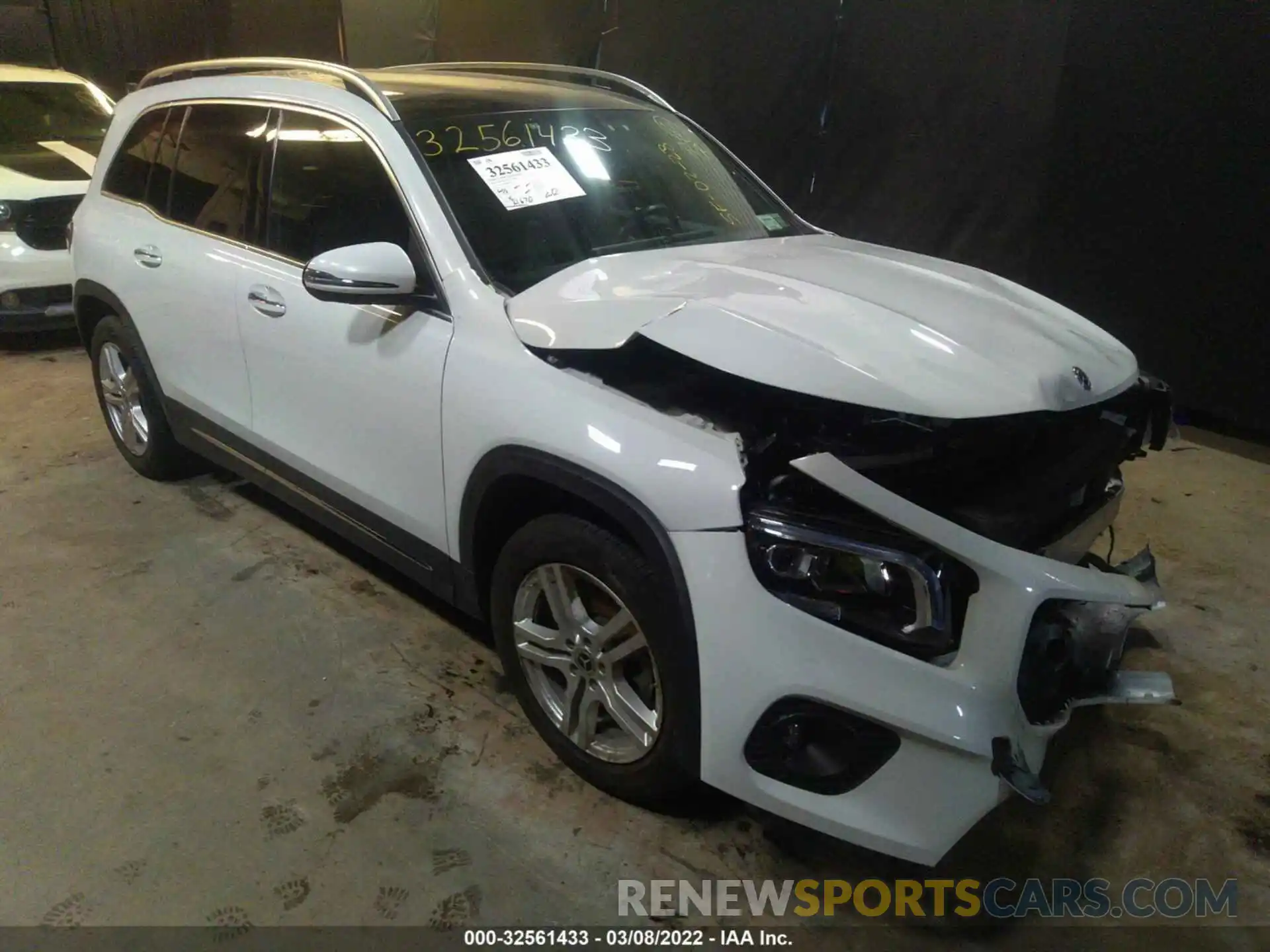 1 Photograph of a damaged car W1N4M4HB8LW024107 MERCEDES-BENZ GLB 2020