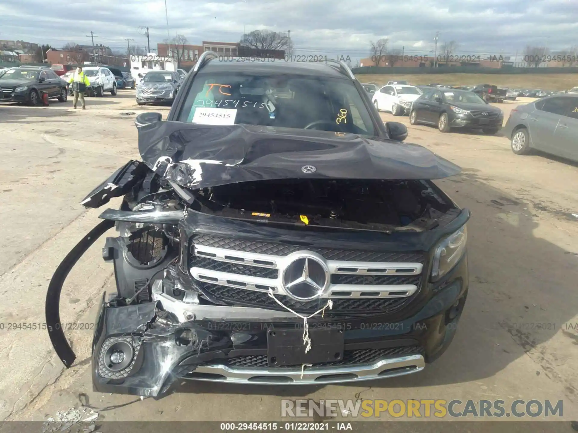 6 Photograph of a damaged car W1N4M4HB8LW038976 MERCEDES-BENZ GLB 2020