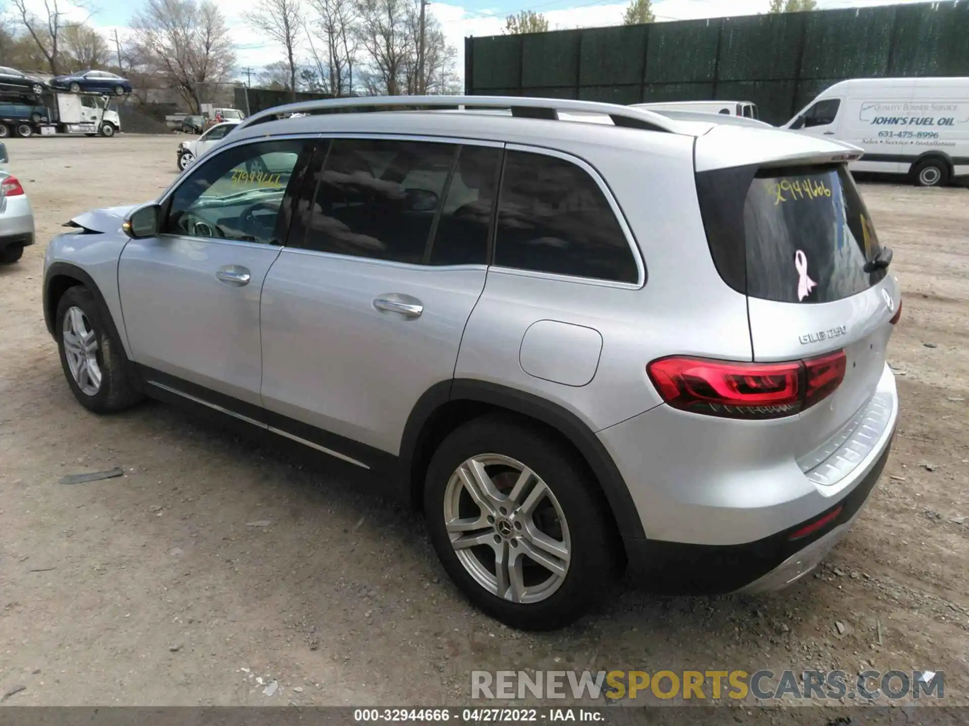 3 Photograph of a damaged car W1N4M4HB8LW040632 MERCEDES-BENZ GLB 2020