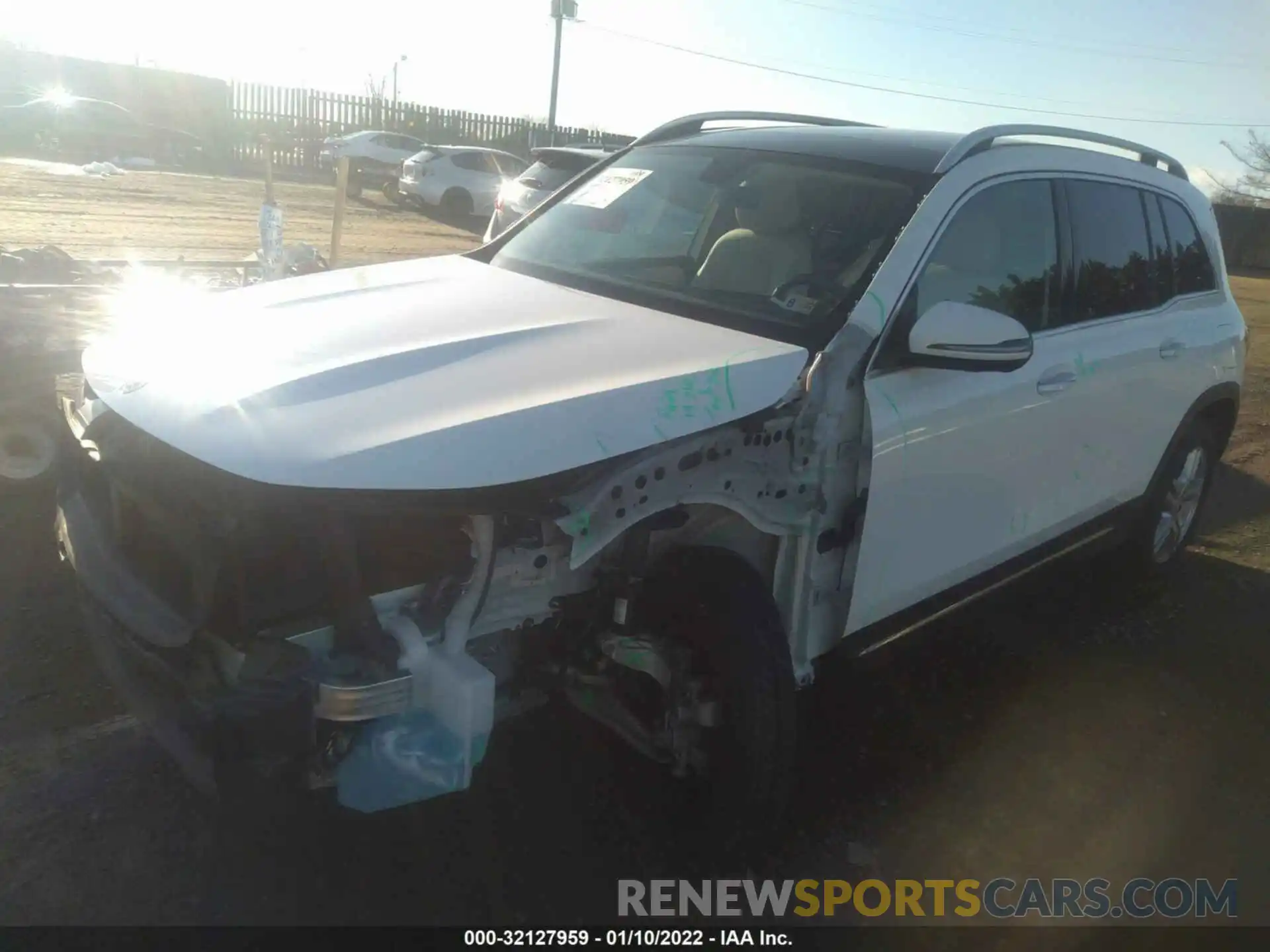 2 Photograph of a damaged car W1N4M4HB8LW044714 MERCEDES-BENZ GLB 2020