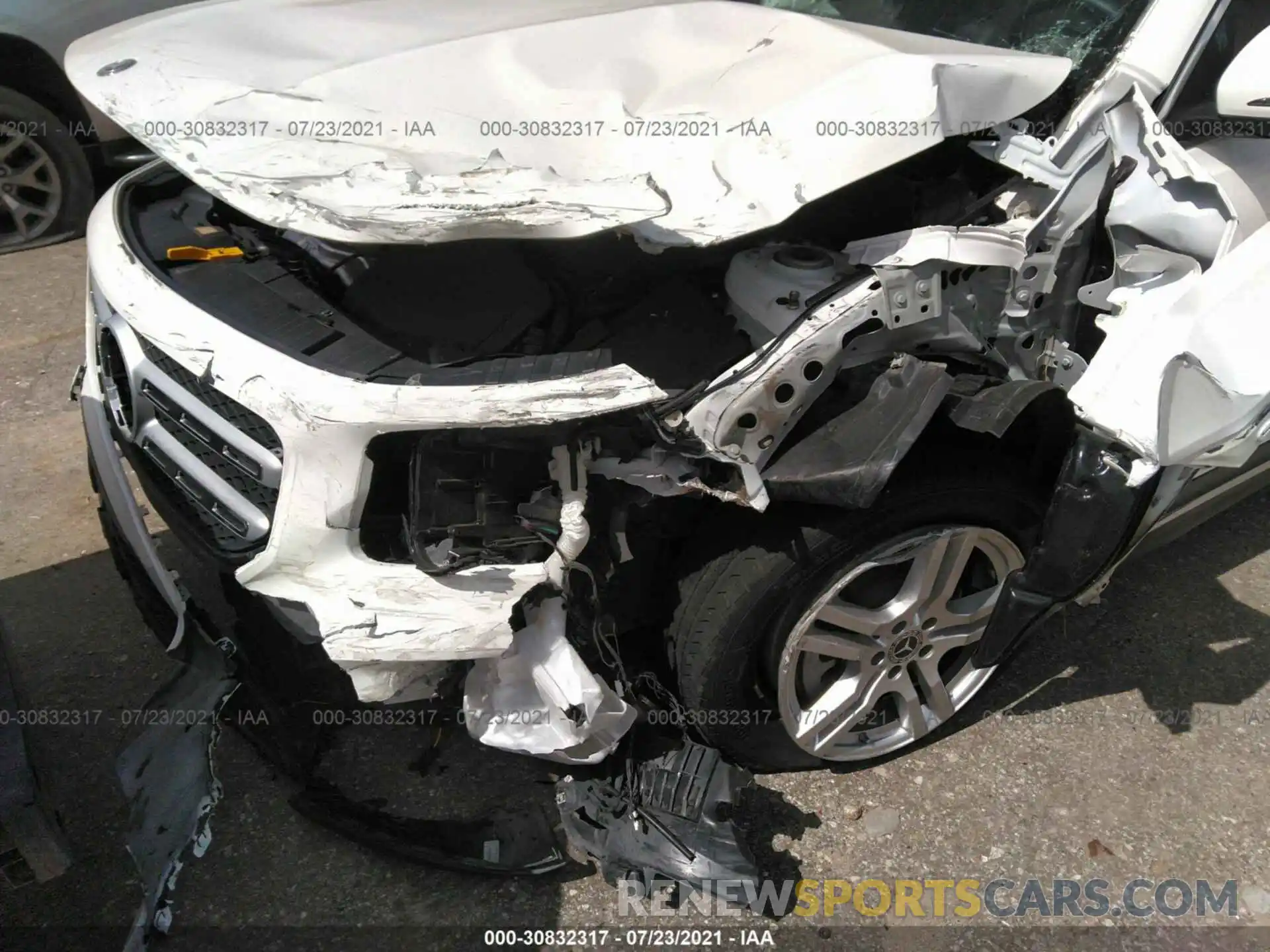 6 Photograph of a damaged car WDC4M4GB1LW001500 MERCEDES-BENZ GLB 2020