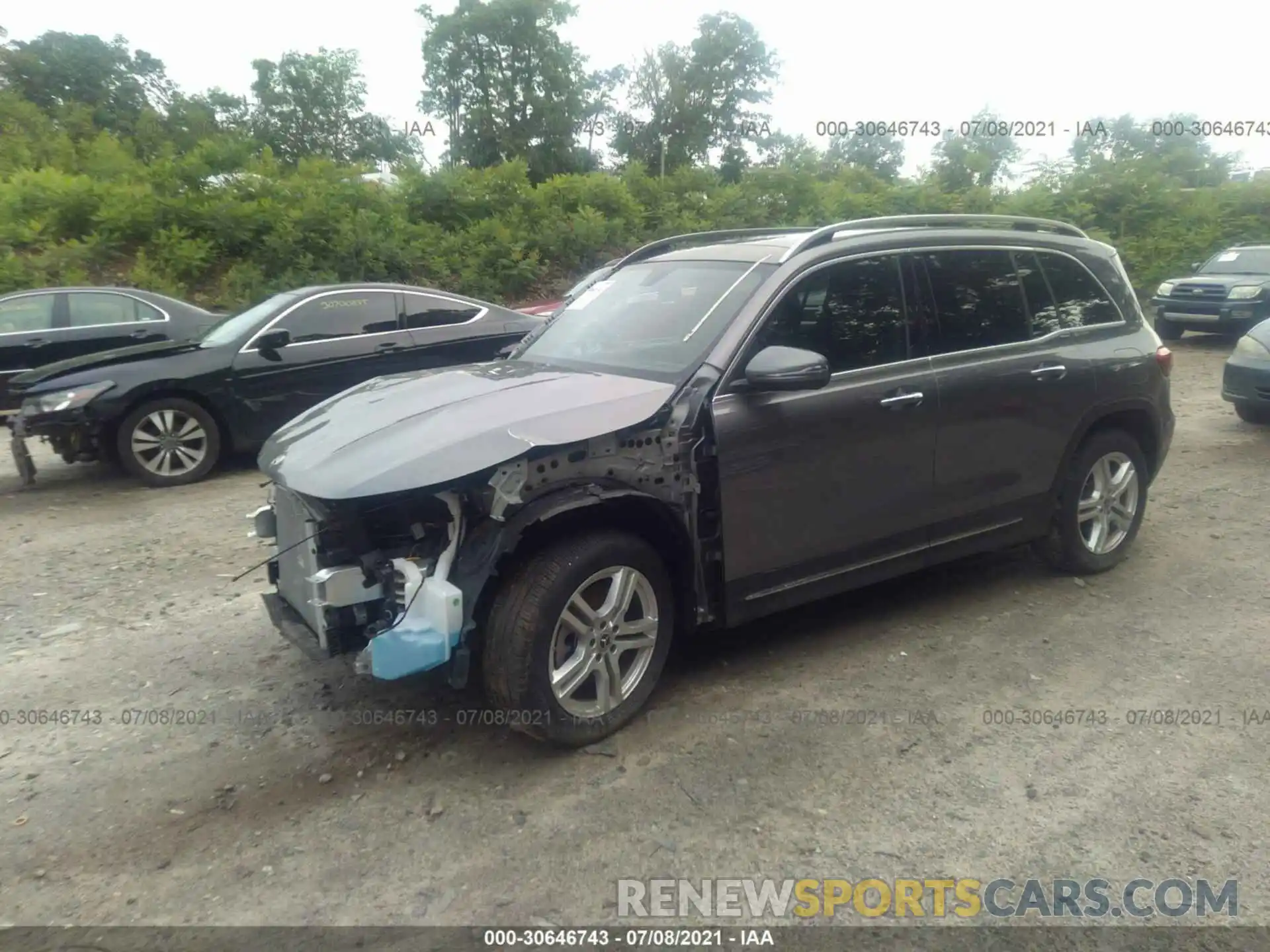 2 Photograph of a damaged car WDC4M4HB0LW006931 MERCEDES-BENZ GLB 2020