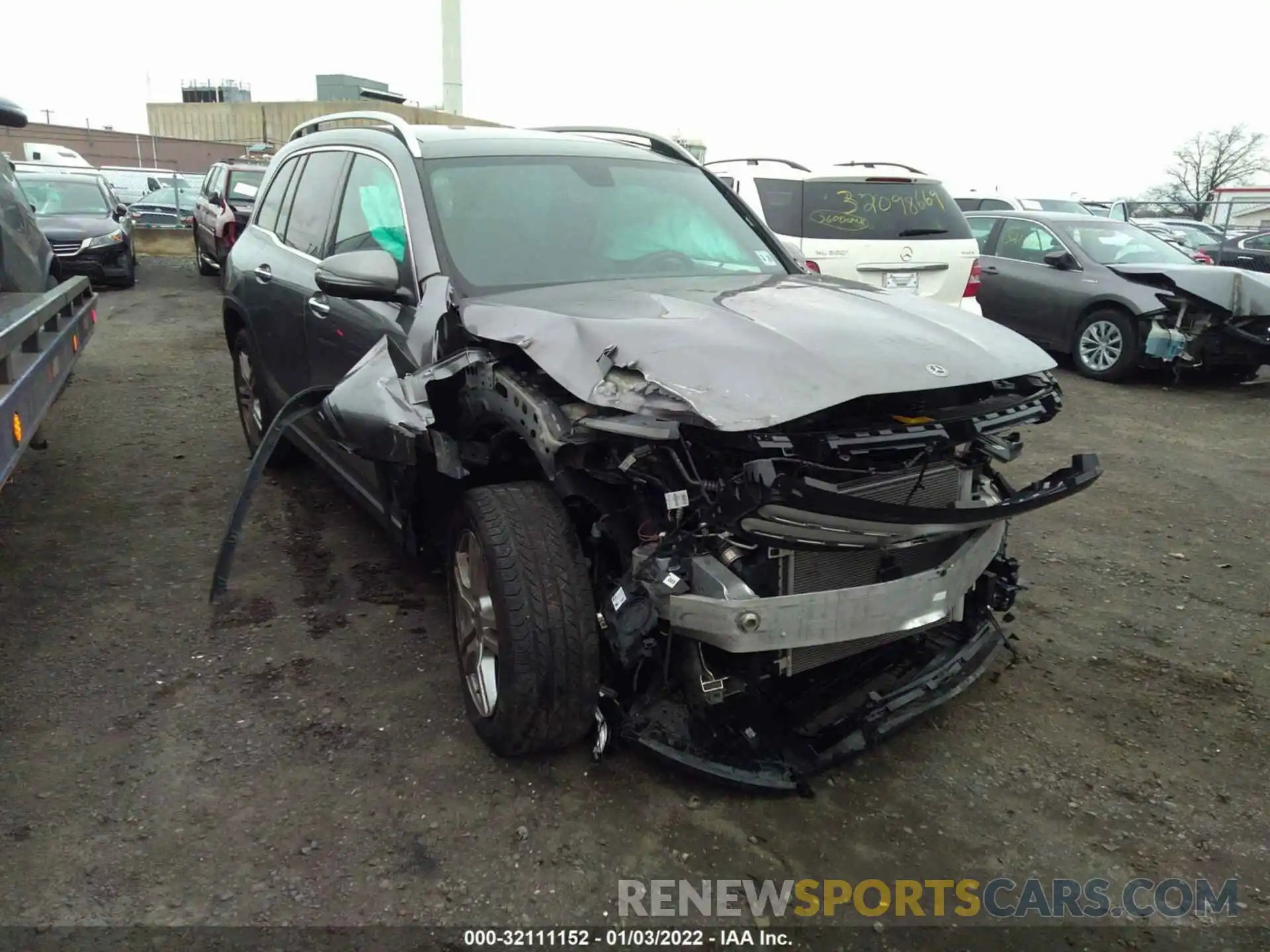 1 Photograph of a damaged car WDC4M4HB5LW001093 MERCEDES-BENZ GLB 2020