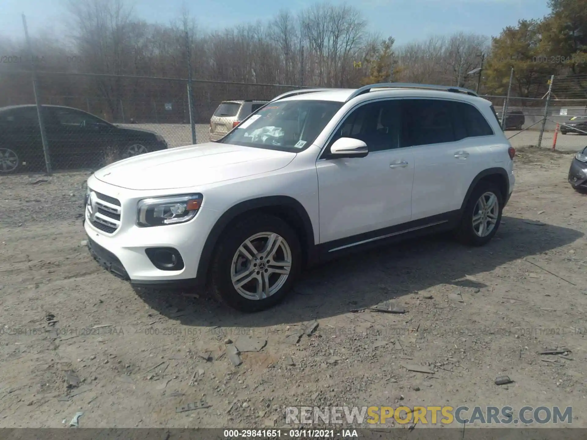 2 Photograph of a damaged car WDC4M4HB8LW007583 MERCEDES-BENZ GLB 2020