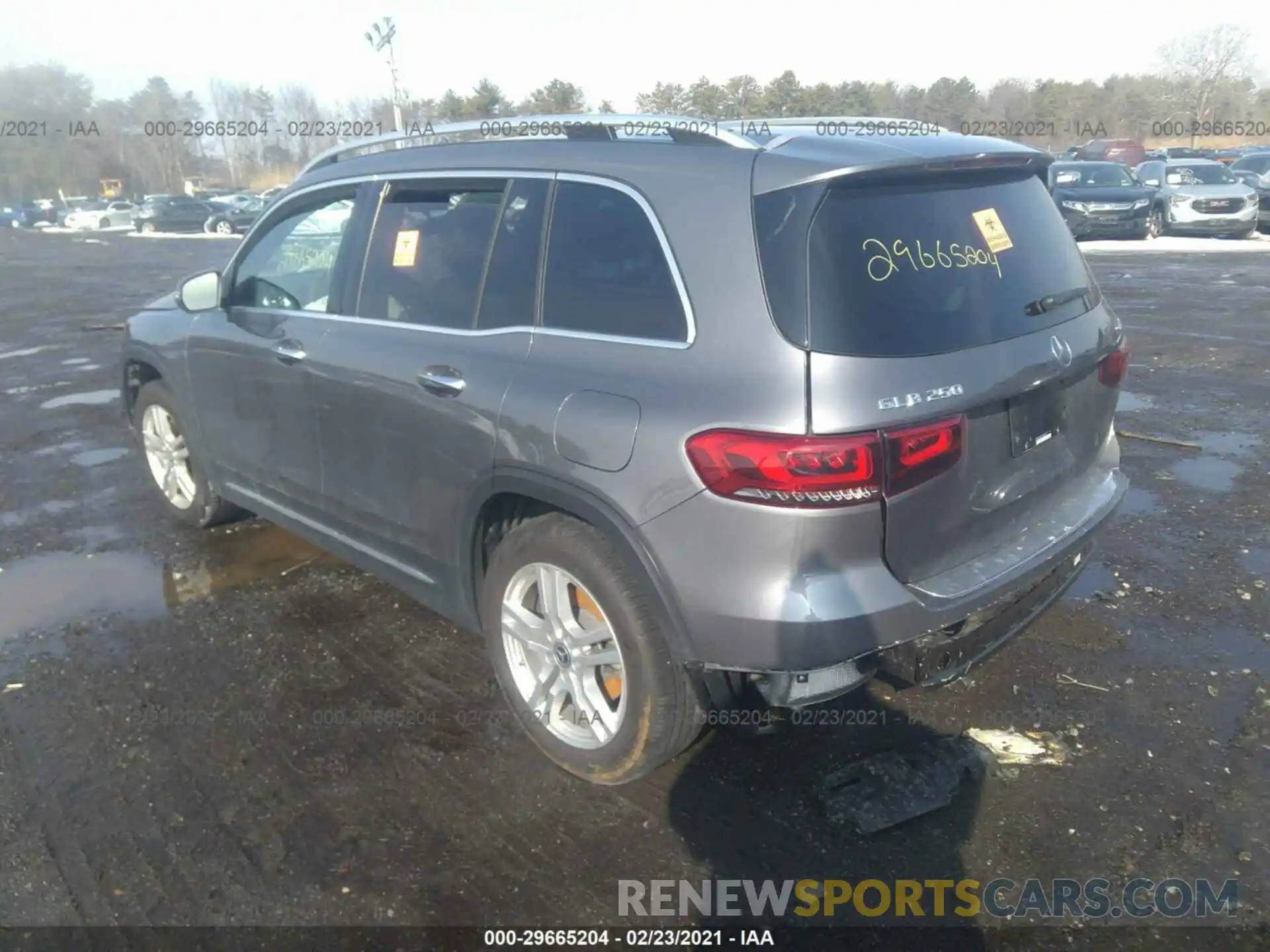 3 Photograph of a damaged car WDC4M4HBXLW005611 MERCEDES-BENZ GLB 2020