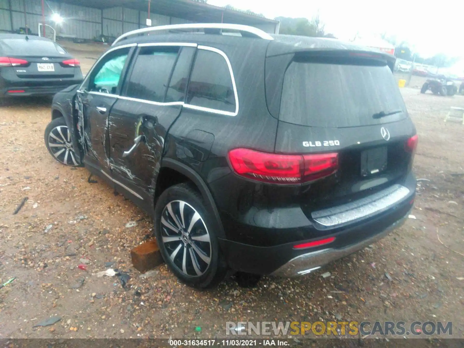 3 Photograph of a damaged car W1N4M4GB0MW118517 MERCEDES-BENZ GLB 2021