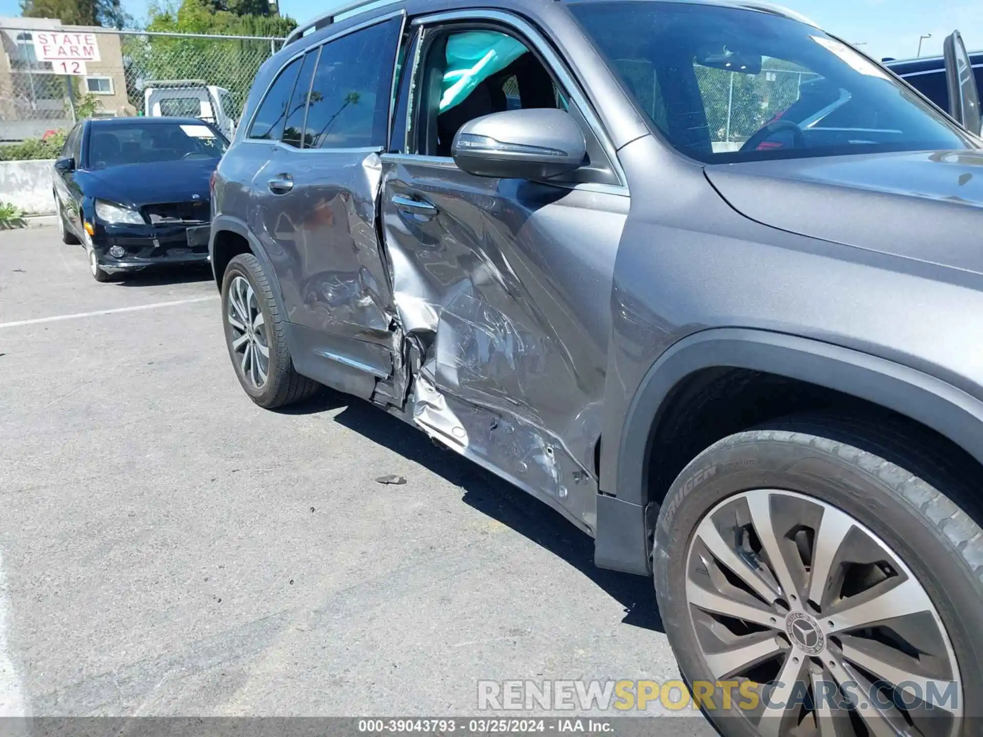 6 Photograph of a damaged car W1N4M4GB0MW138198 MERCEDES-BENZ GLB 2021