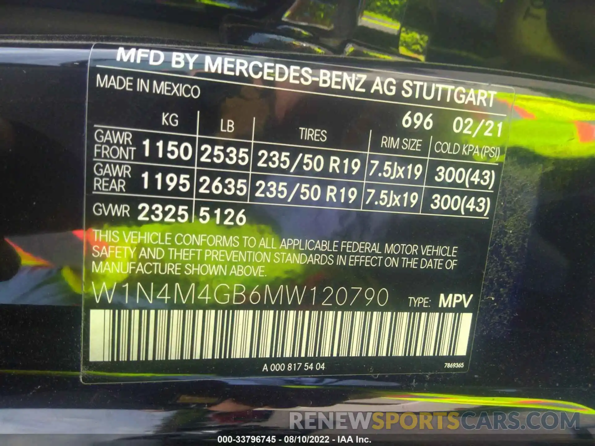 9 Photograph of a damaged car W1N4M4GB6MW120790 MERCEDES-BENZ GLB 2021