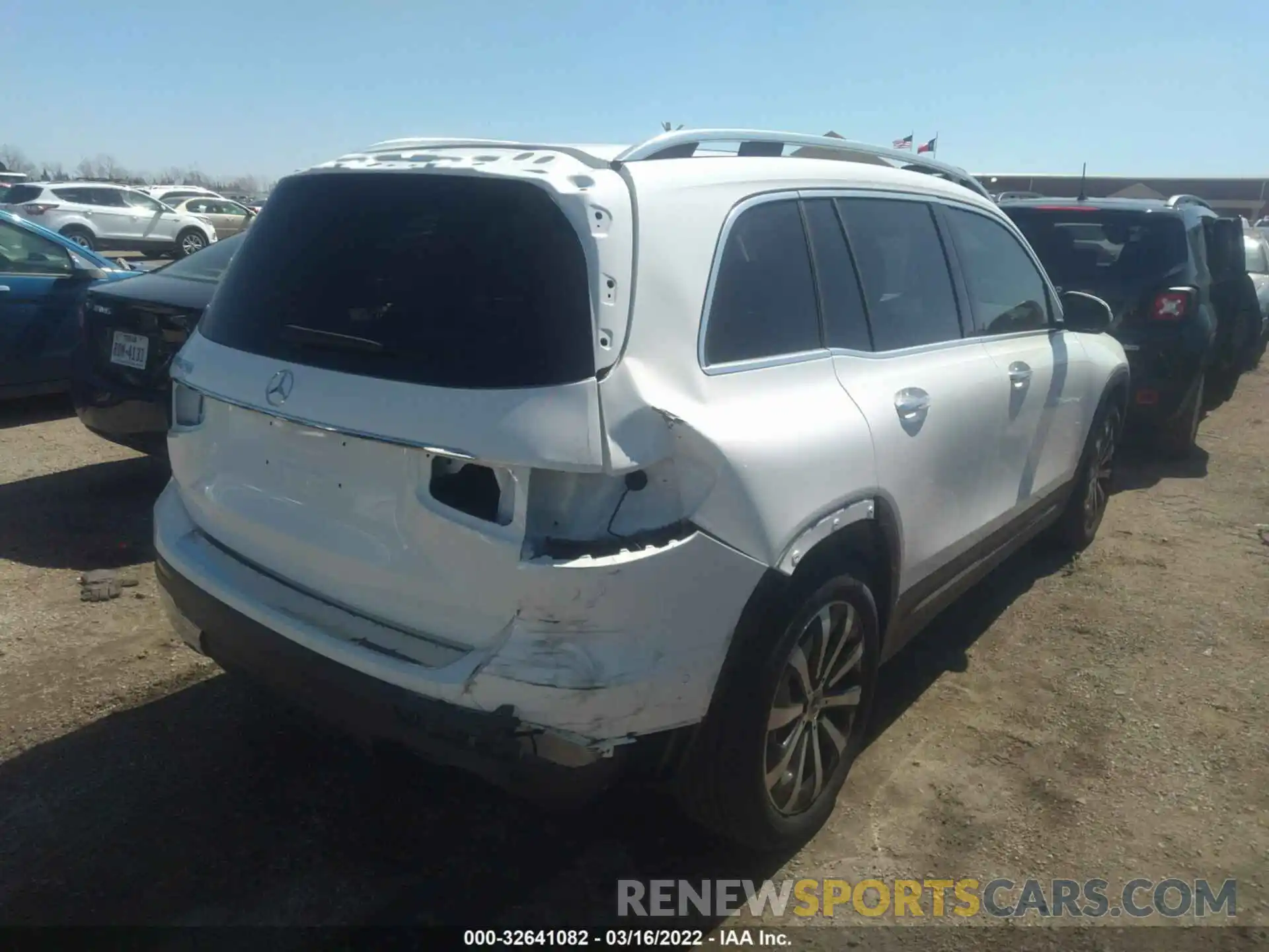 5 Photograph of a damaged car W1N4M4GB8MW110147 MERCEDES-BENZ GLB 2021