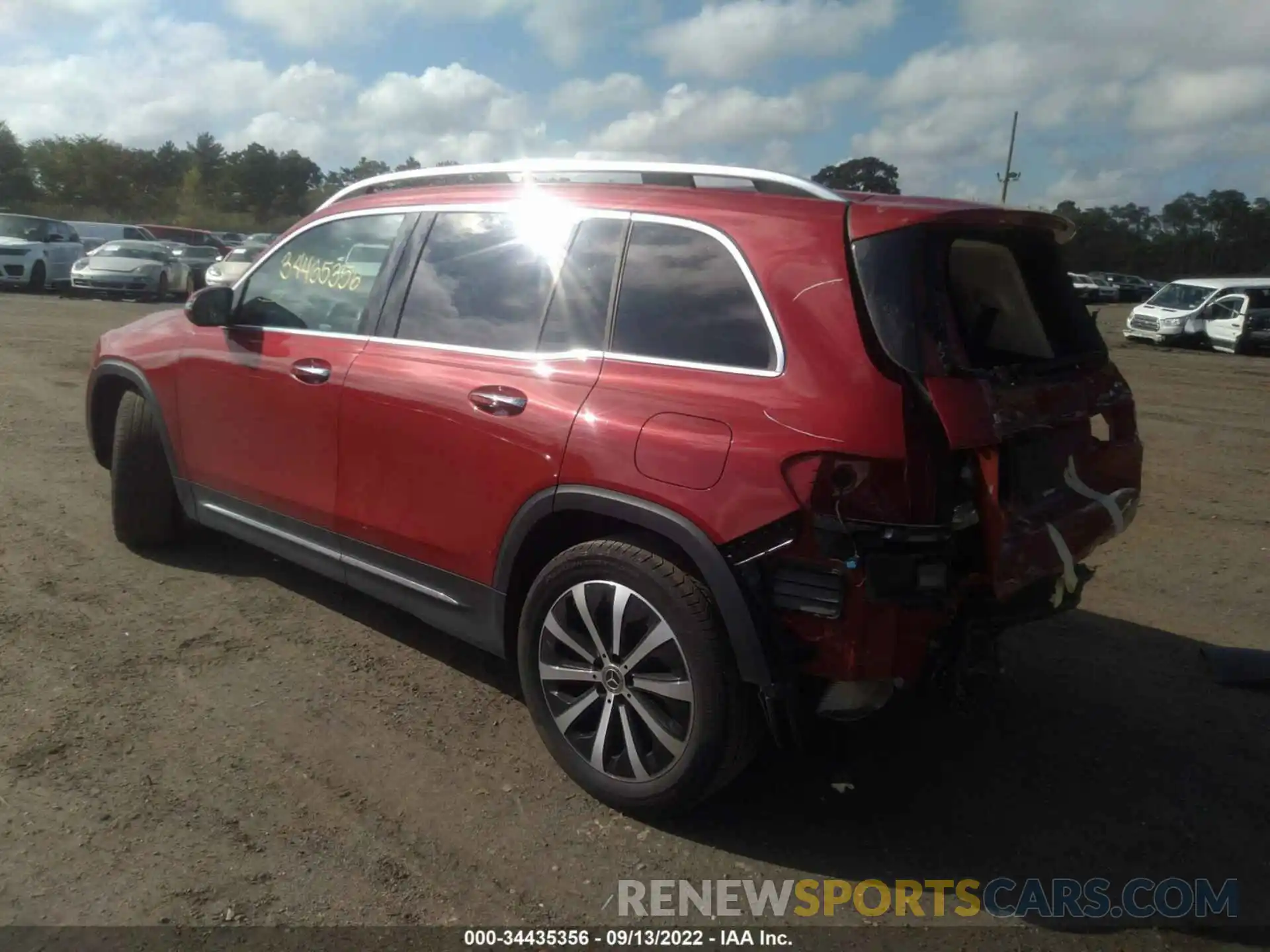 3 Photograph of a damaged car W1N4M4HB2MW102723 MERCEDES-BENZ GLB 2021