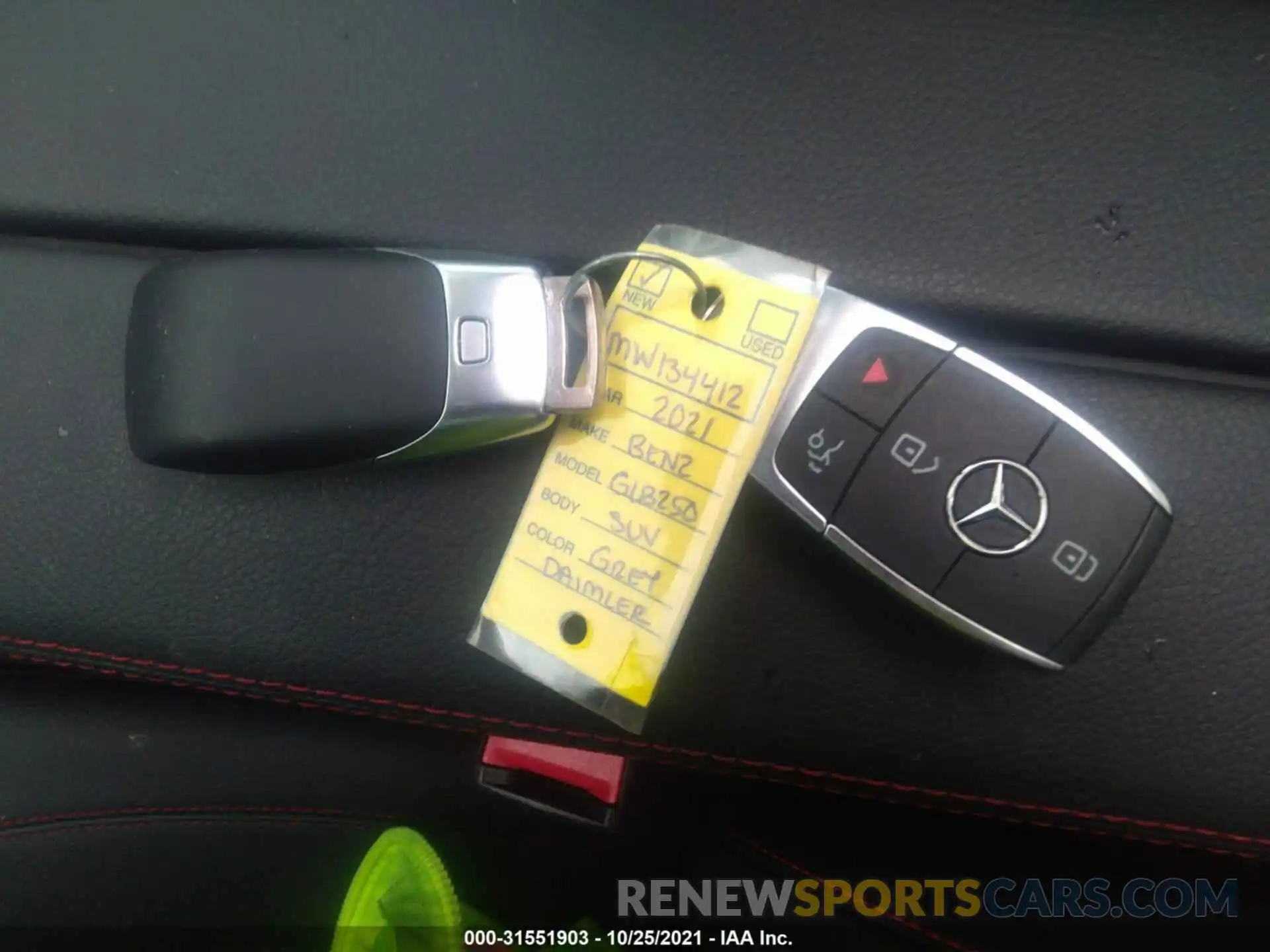 11 Photograph of a damaged car W1N4M4HB2MW134412 MERCEDES-BENZ GLB 2021