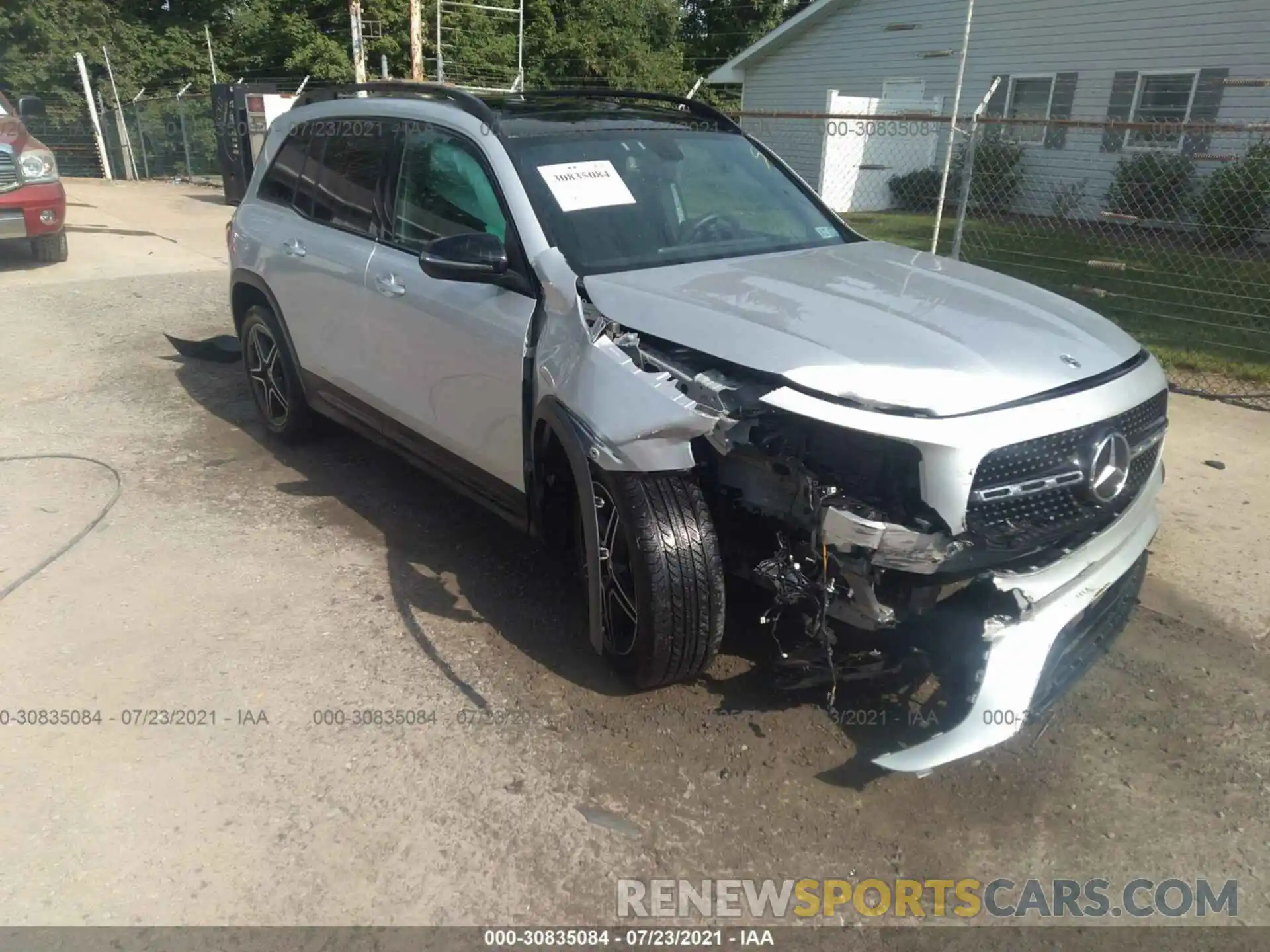 1 Photograph of a damaged car W1N4M4HB3MW116209 MERCEDES-BENZ GLB 2021