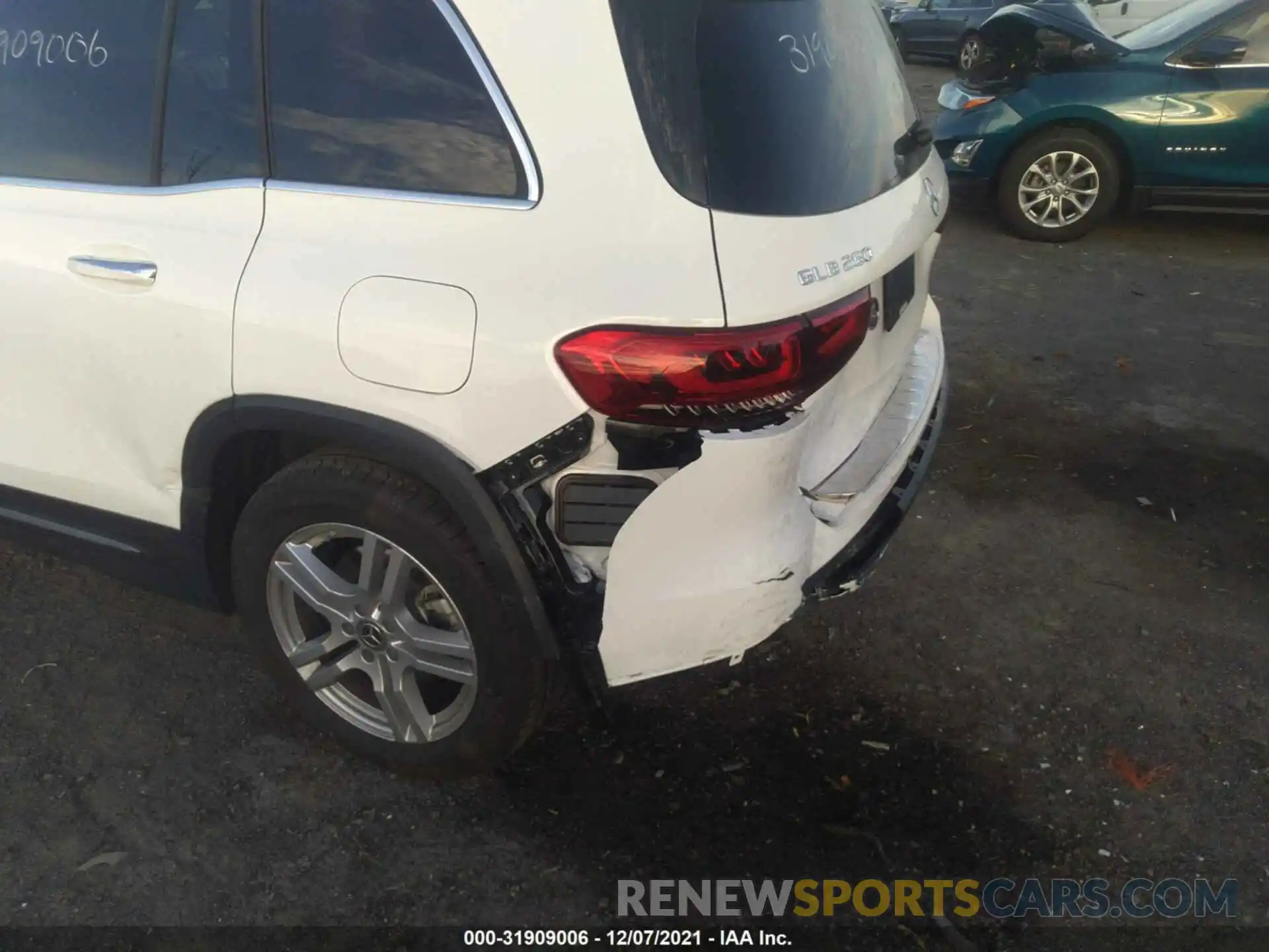 6 Photograph of a damaged car W1N4M4HB4MW092454 MERCEDES-BENZ GLB 2021