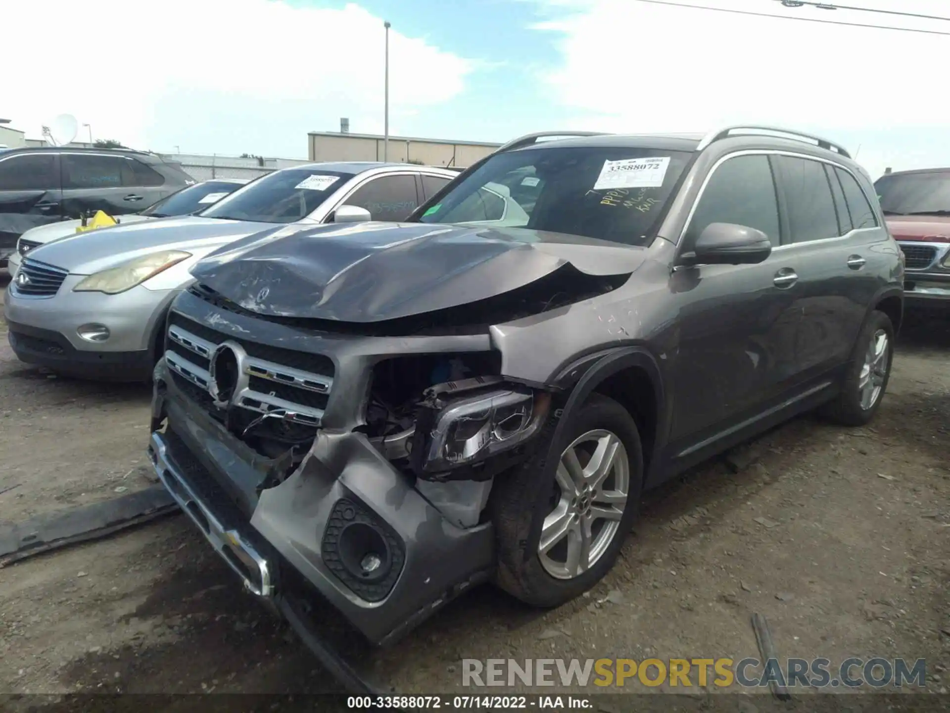 2 Photograph of a damaged car W1N4M4HB5MW099641 MERCEDES-BENZ GLB 2021