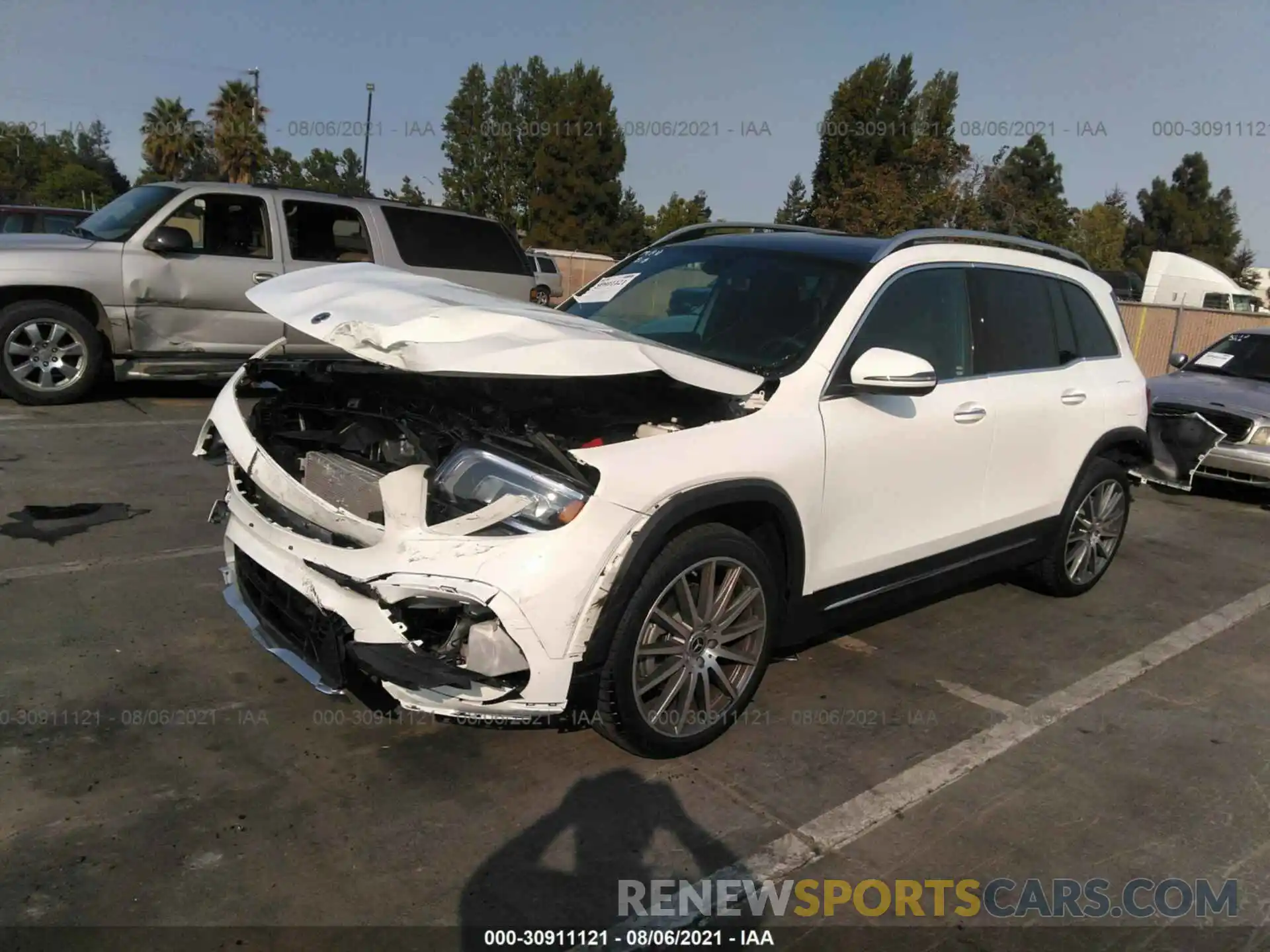 2 Photograph of a damaged car W1N4M4HB6MW135725 MERCEDES-BENZ GLB 2021