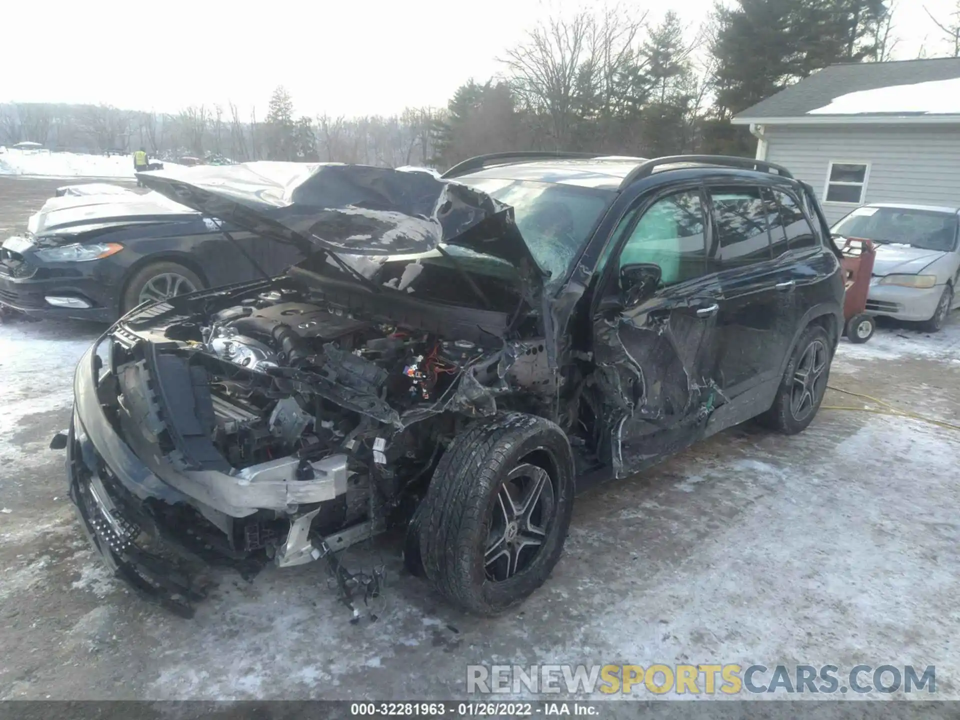 2 Photograph of a damaged car W1N4M4HB8MW102614 MERCEDES-BENZ GLB 2021