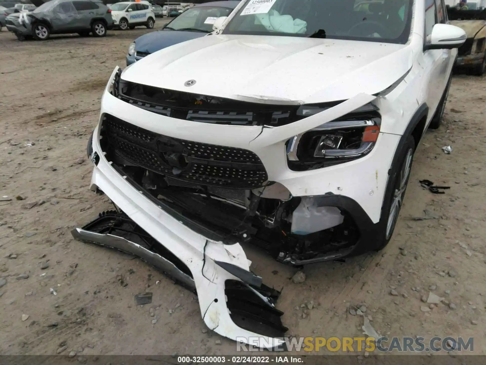 6 Photograph of a damaged car W1N4M4HB8MW134656 MERCEDES-BENZ GLB 2021