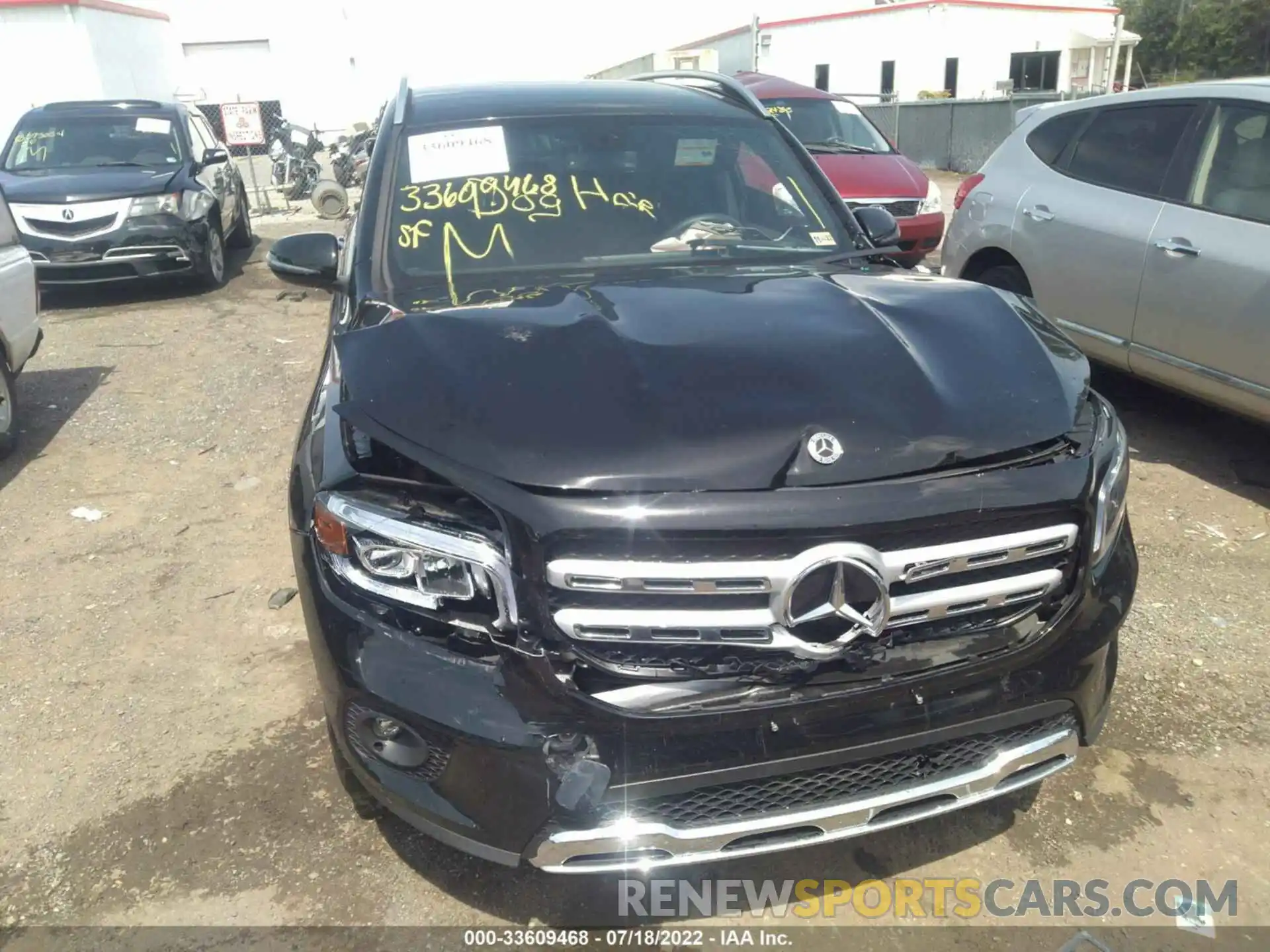 6 Photograph of a damaged car W1N4M4HB9MW104792 MERCEDES-BENZ GLB 2021