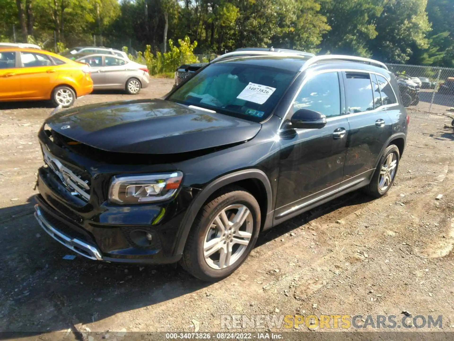 2 Photograph of a damaged car W1N4M4HB2NW170070 MERCEDES-BENZ GLB 2022