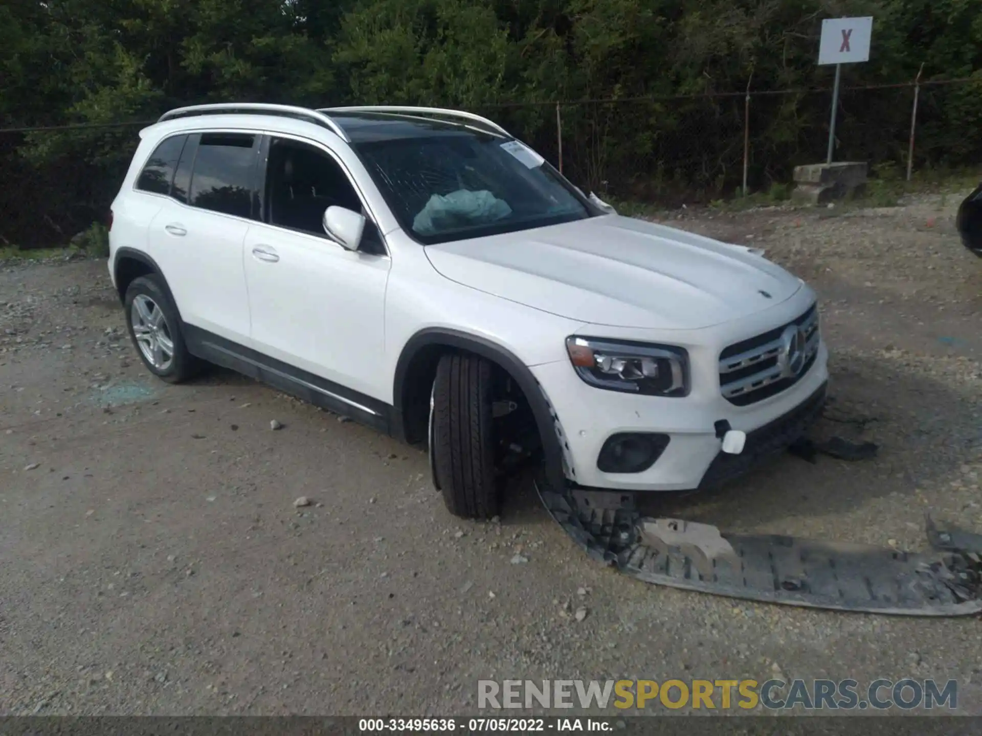 1 Photograph of a damaged car W1N4M4HBXNW180331 MERCEDES-BENZ GLB 2022