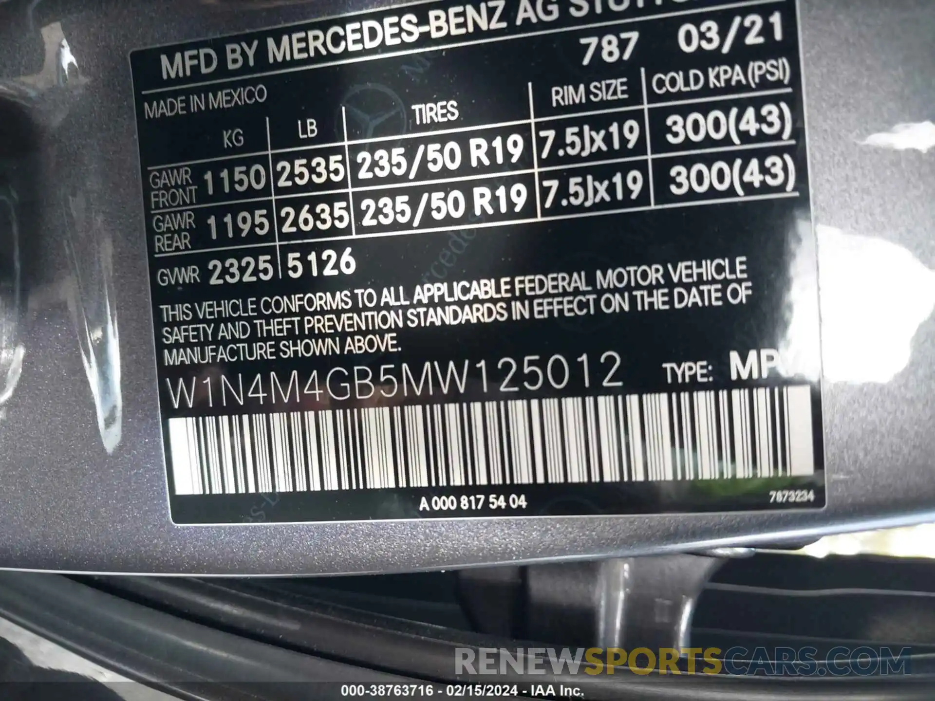 9 Photograph of a damaged car W1N4M4GB5MW125012 MERCEDES-BENZ GLB 250 2021