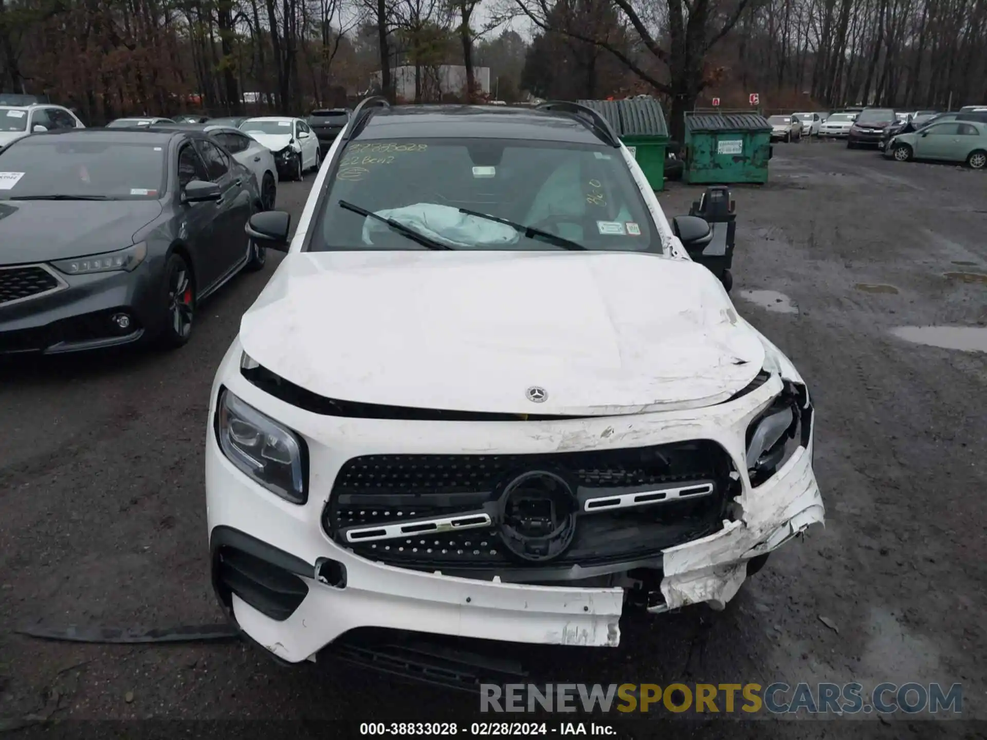 12 Photograph of a damaged car W1N4M4HB8NW201676 MERCEDES-BENZ GLB 250 2022